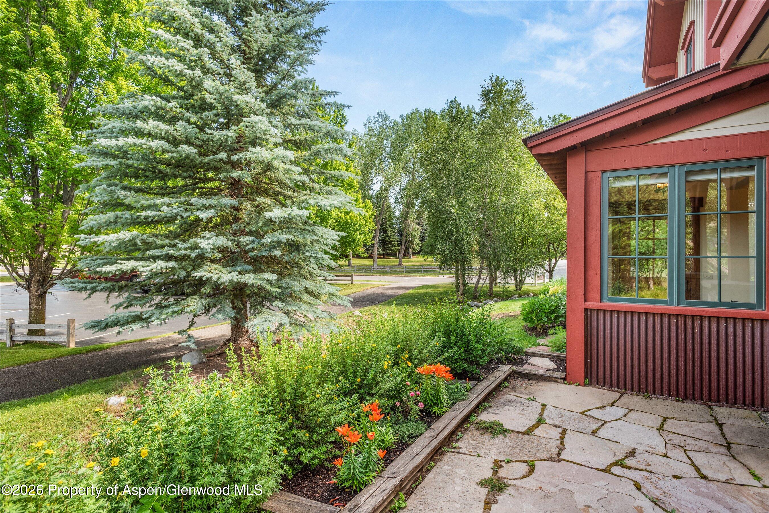 381 Boundary Lane Carbondale CO 81623