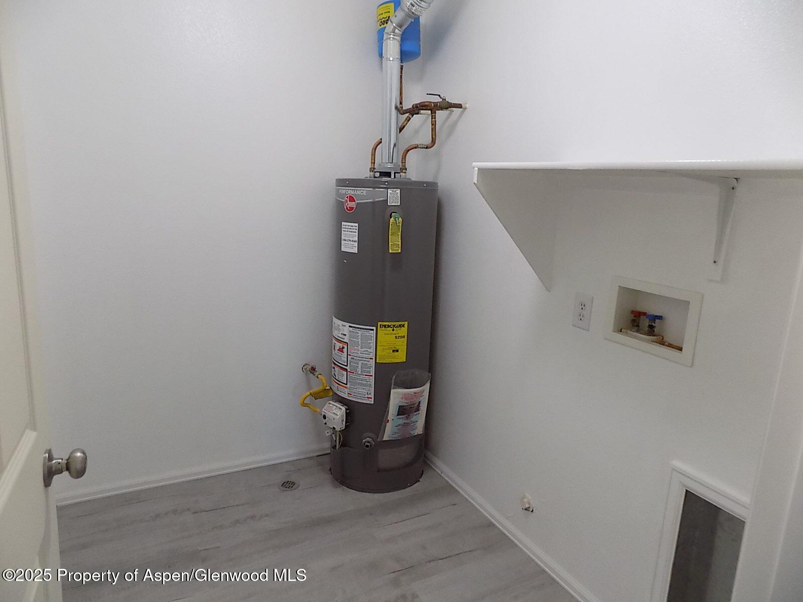 33 Angelica Circle Parachute CO 81635