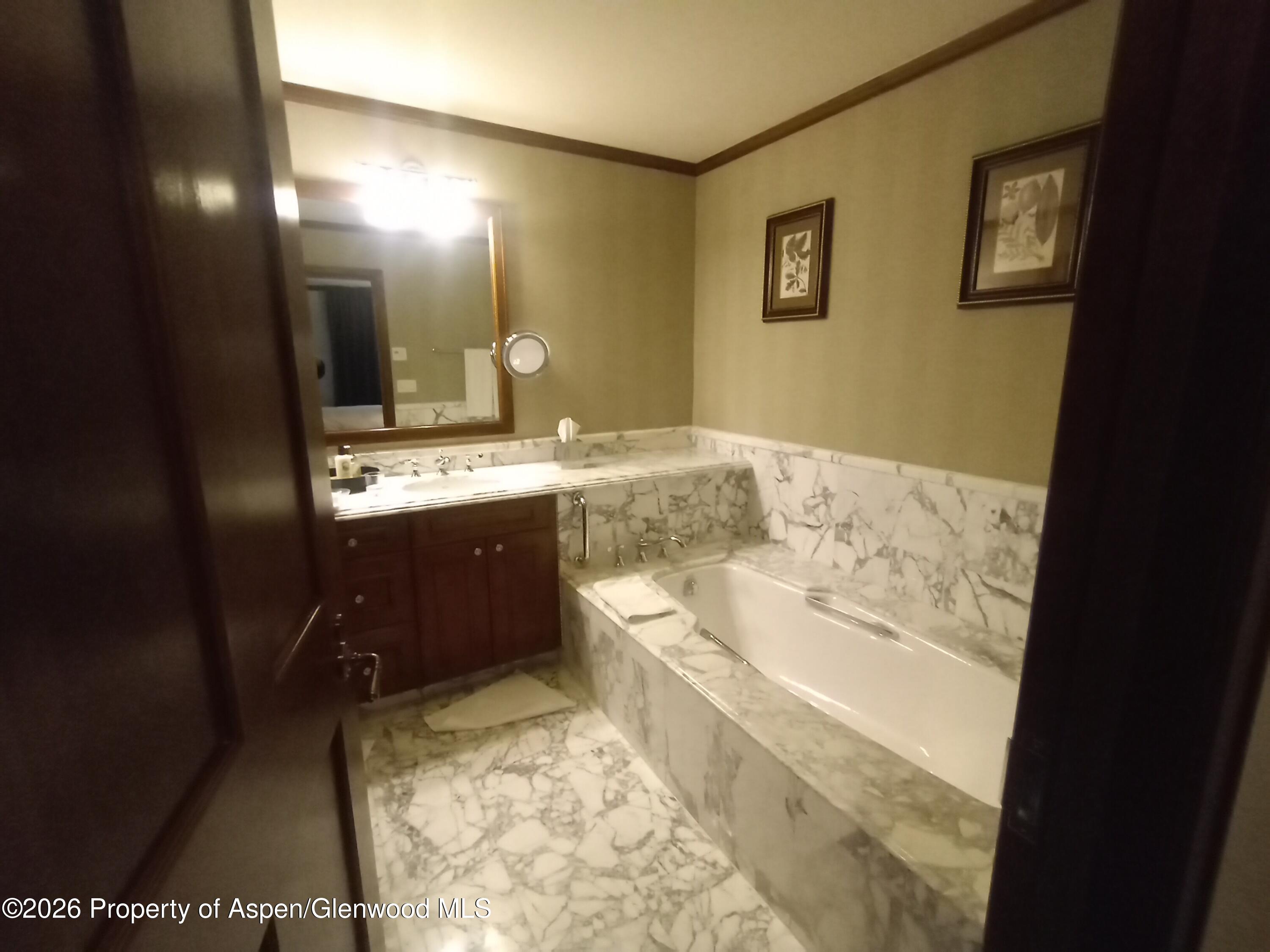 0075 Prospector Road Aspen CO 81611