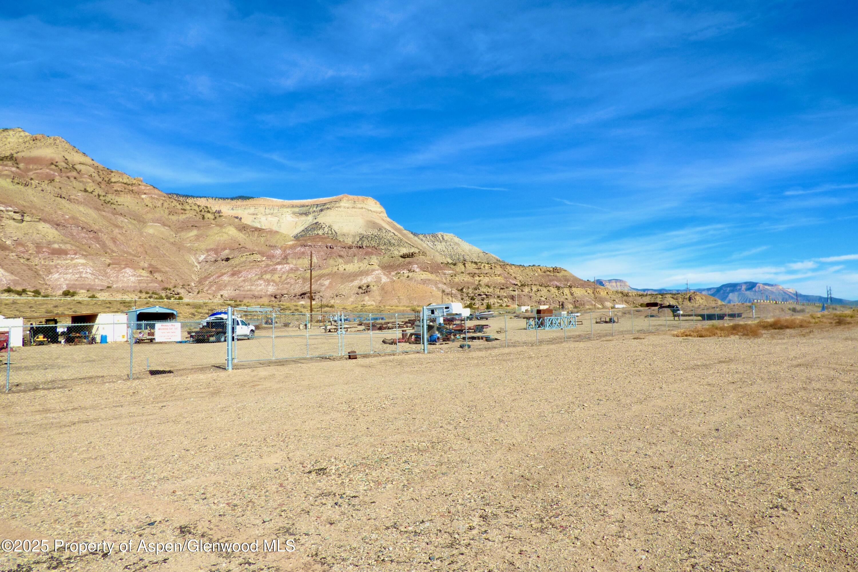 409 Mosher Parachute CO 81635