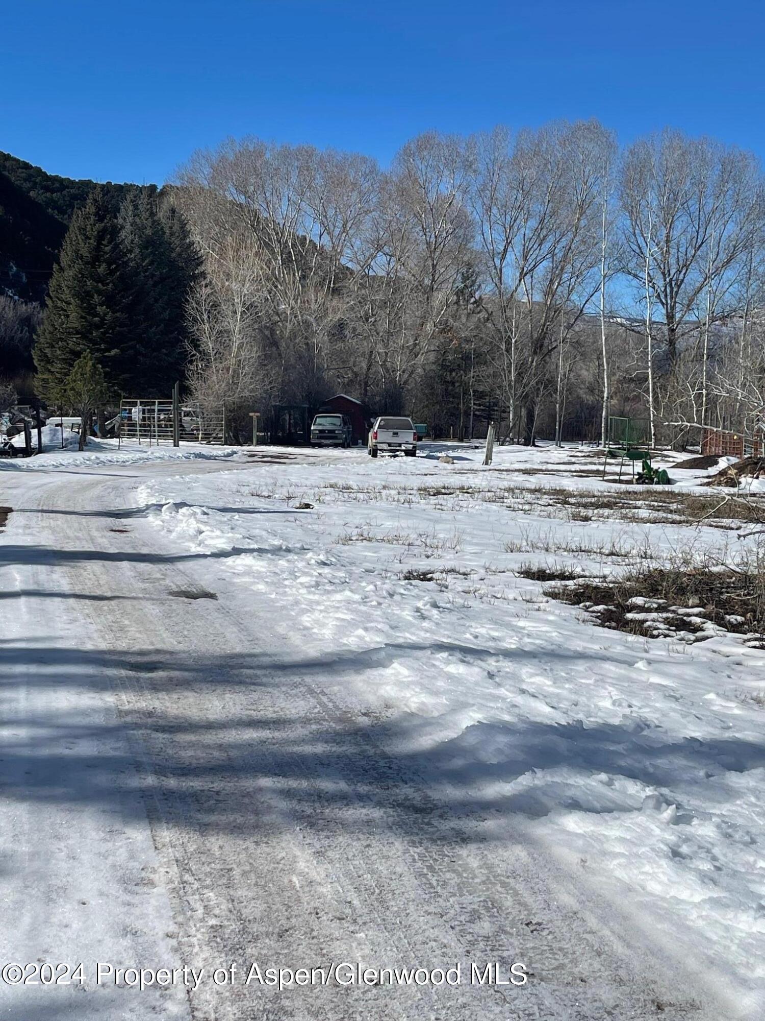 2330 Creek 100 Carbondale CO 81623