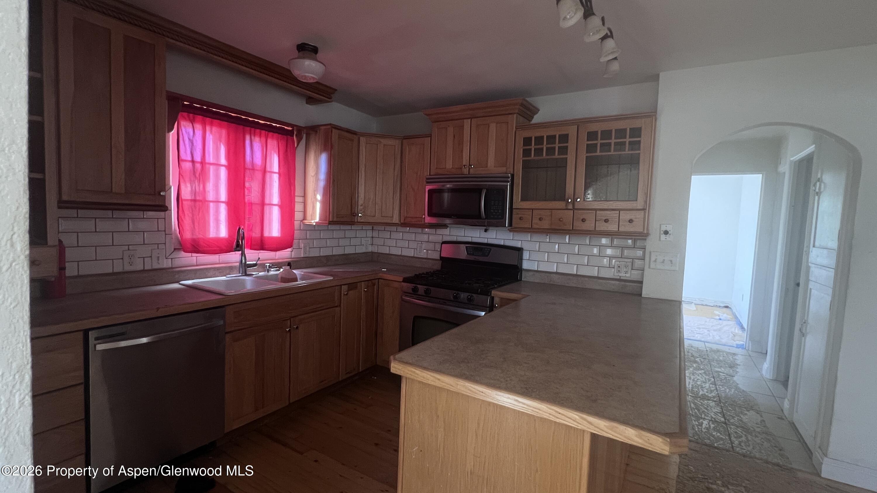 697 27 1/2 Court Grand Junction CO 81506