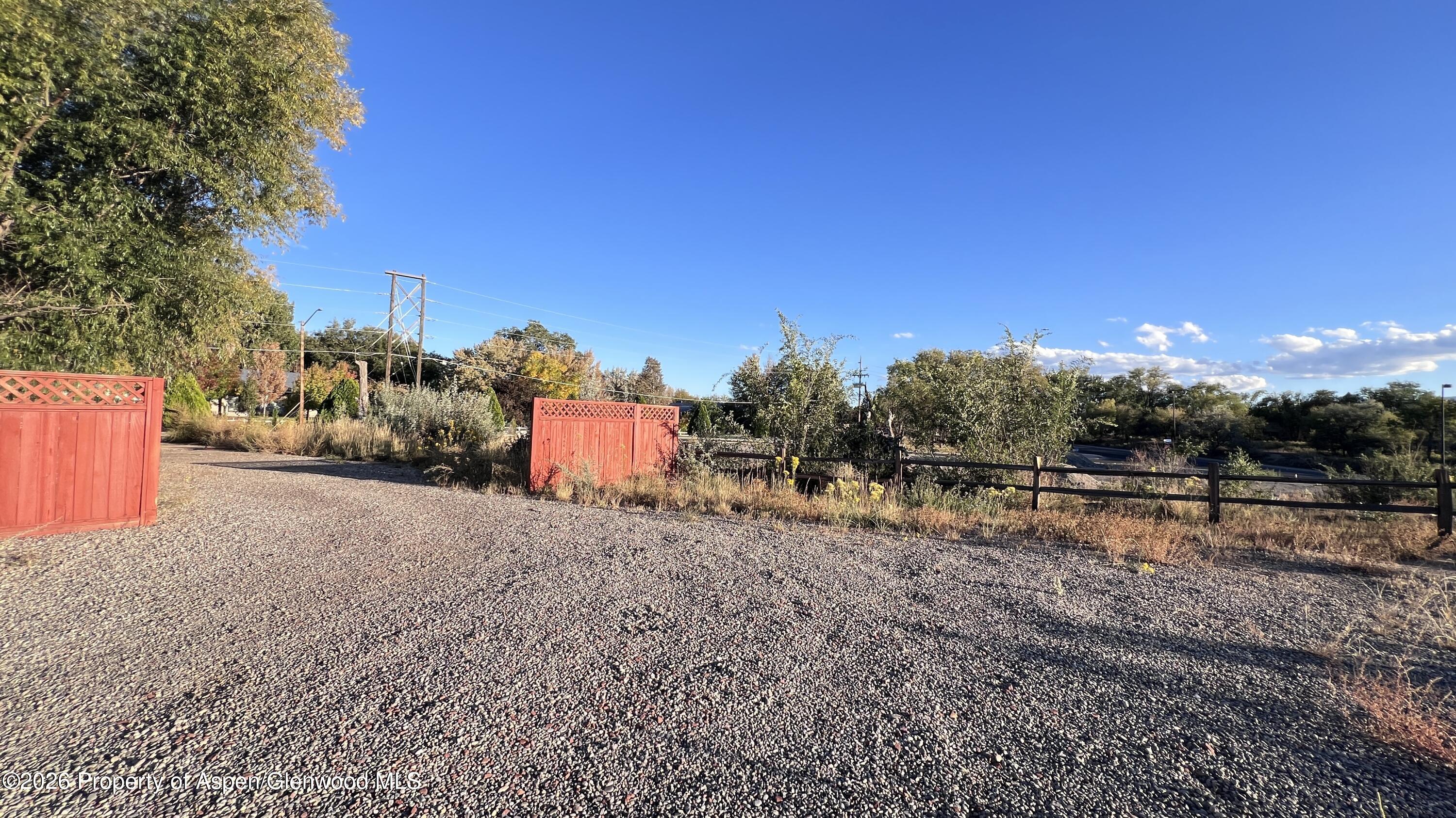 697 27 1/2 Court Grand Junction CO 81506