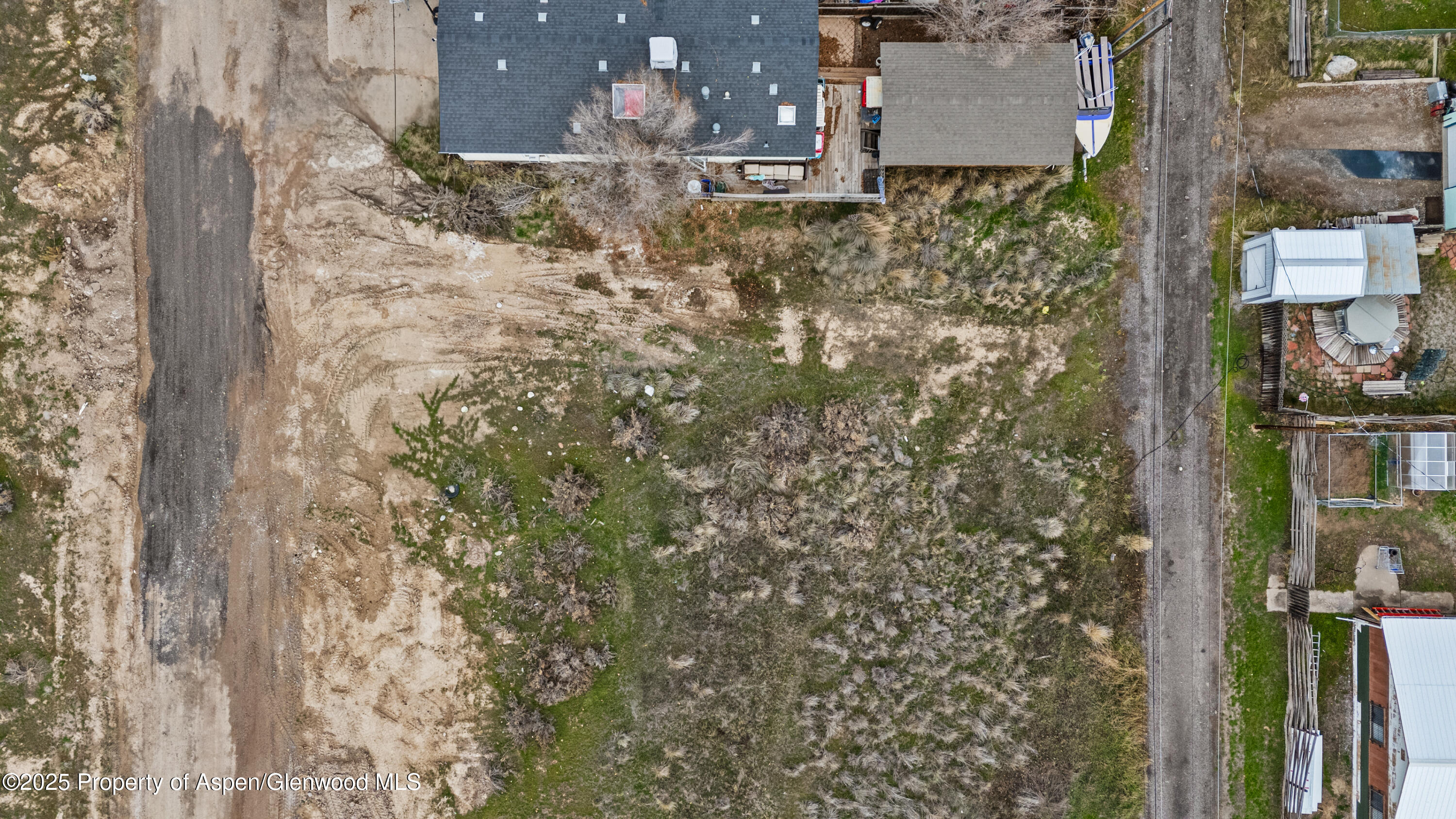 988 Stillwell Avenue Rifle CO 81650