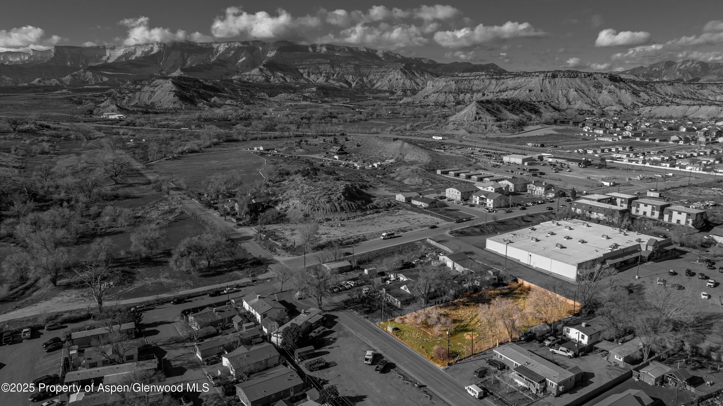 214 W 16th Street Rifle CO 81650