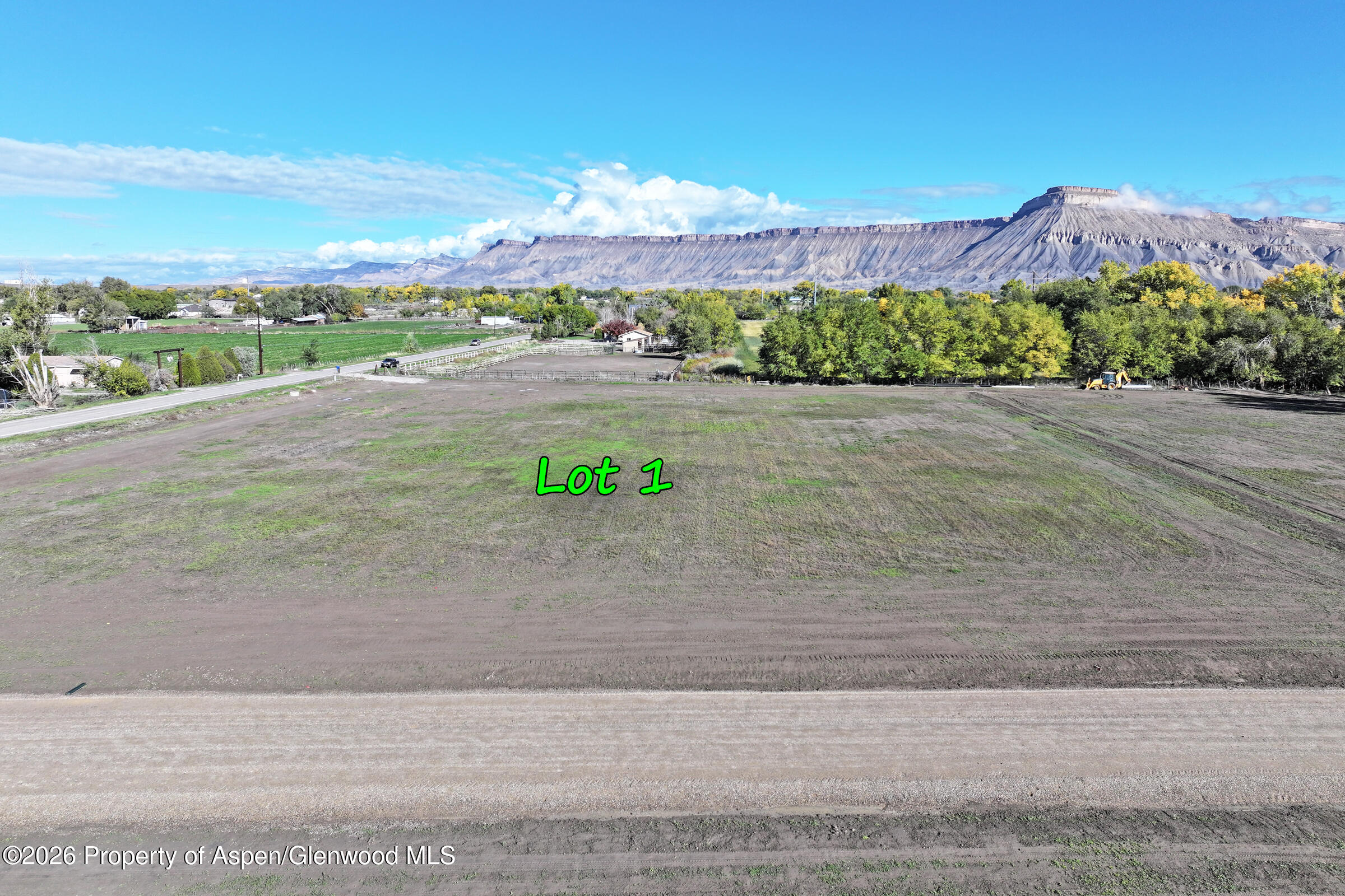 492 33 1/2 Road Clifton CO 81520