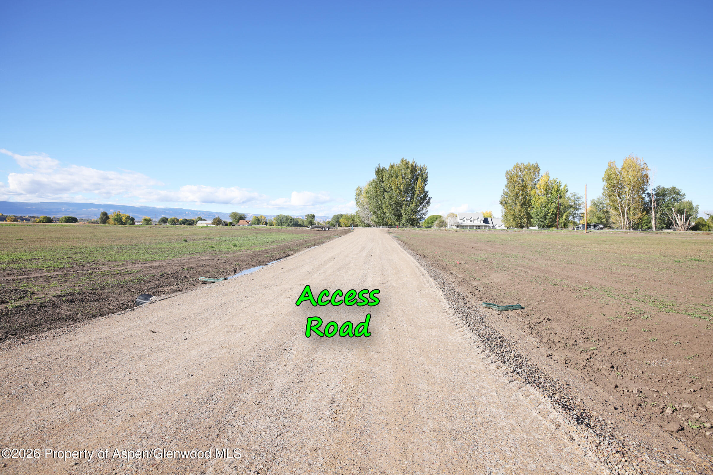 492 33 1/2 Road Clifton CO 81520