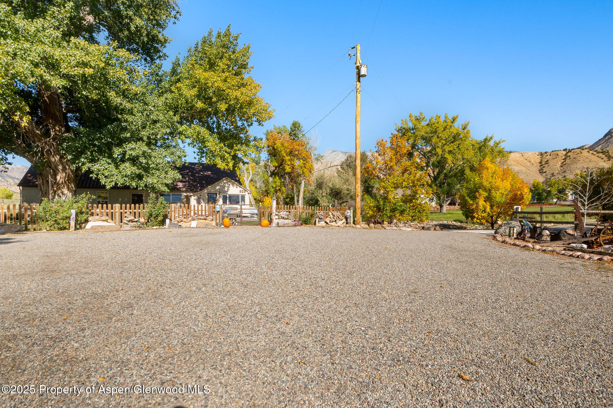 929 County Road 215 Parachute CO 81635