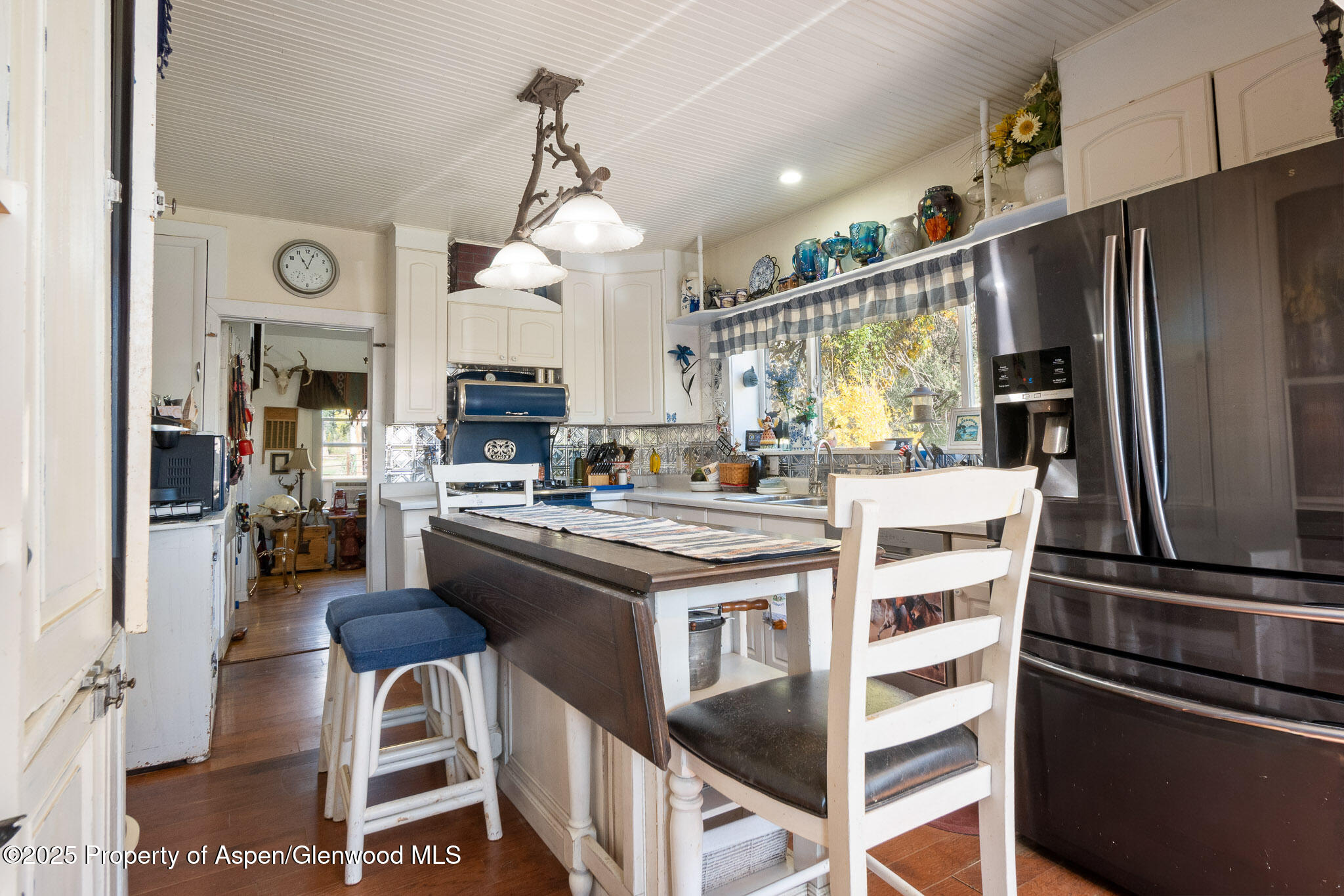 929 County Road 215 Parachute CO 81635