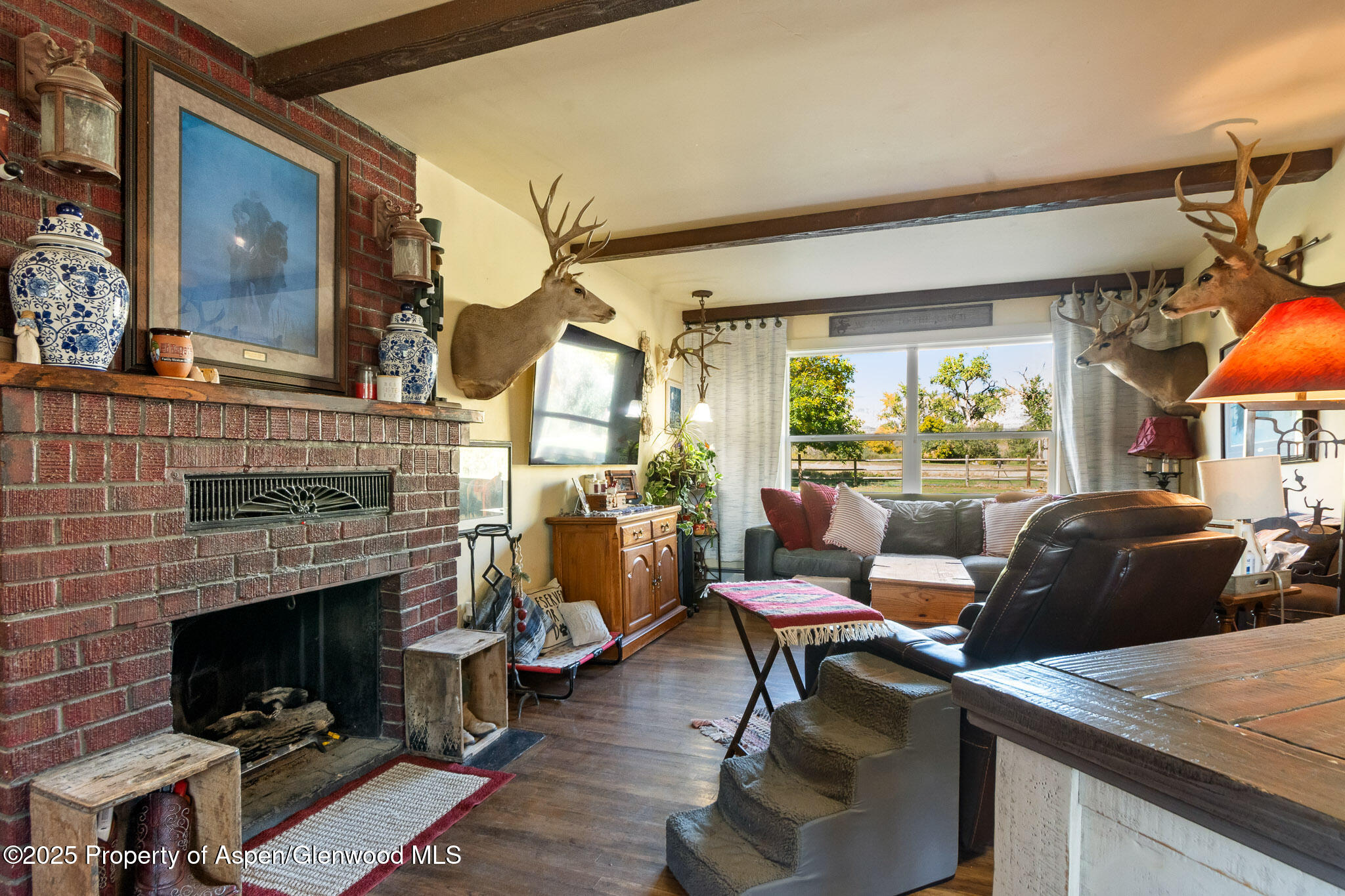 929 County Road 215 Parachute CO 81635