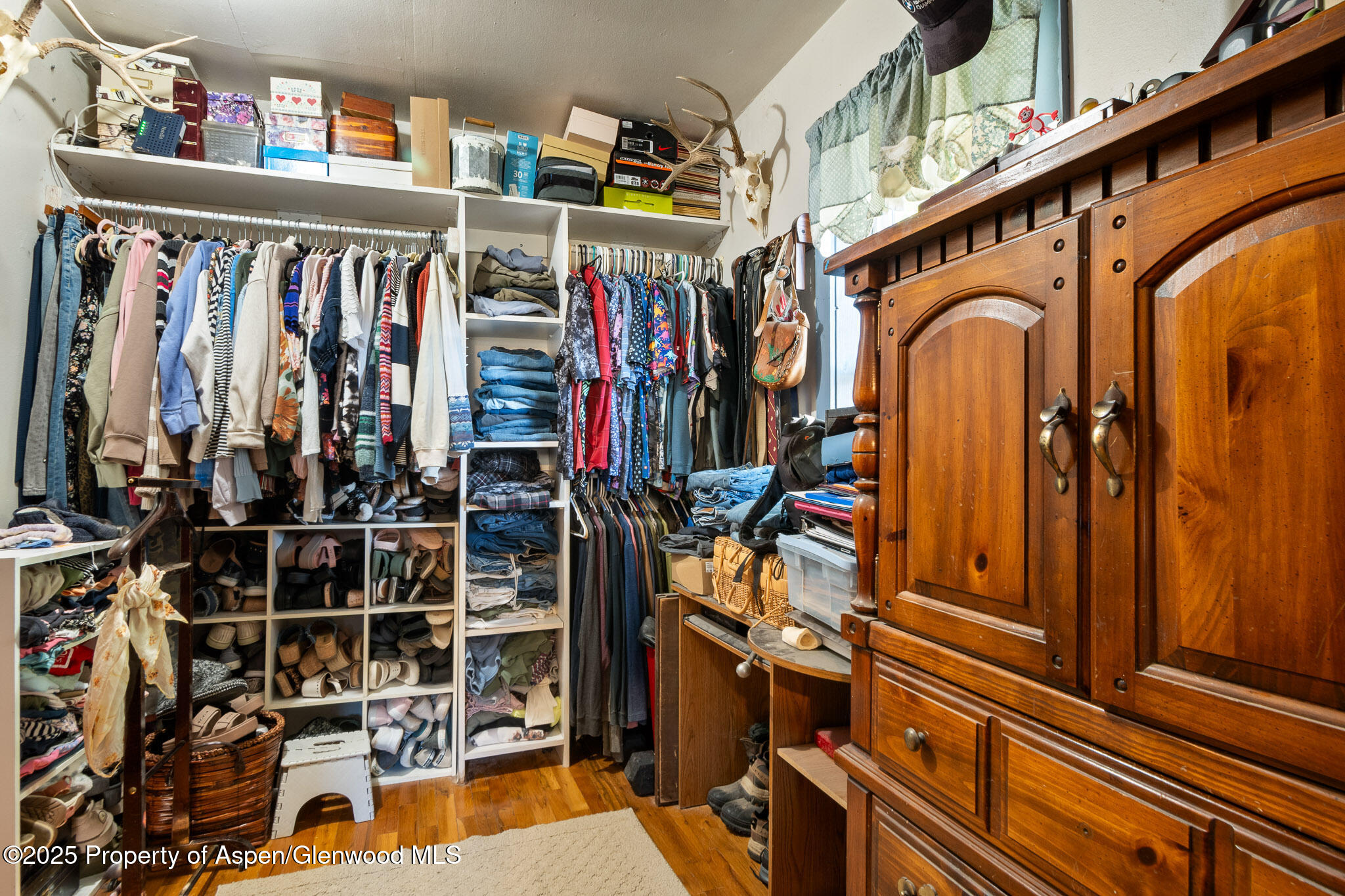 929 County Road 215 Parachute CO 81635