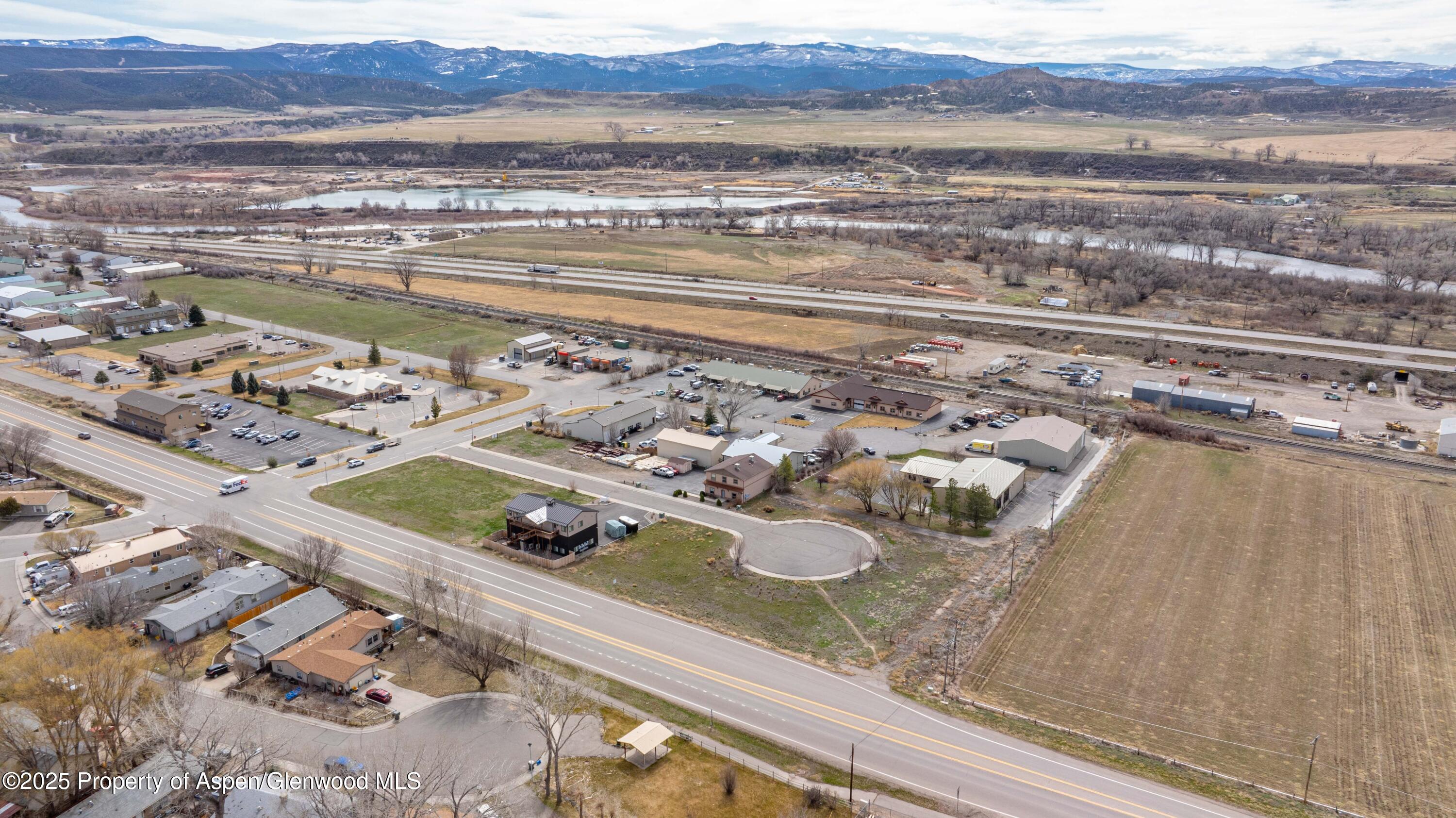 1813 Silver Spur Silt CO 81652