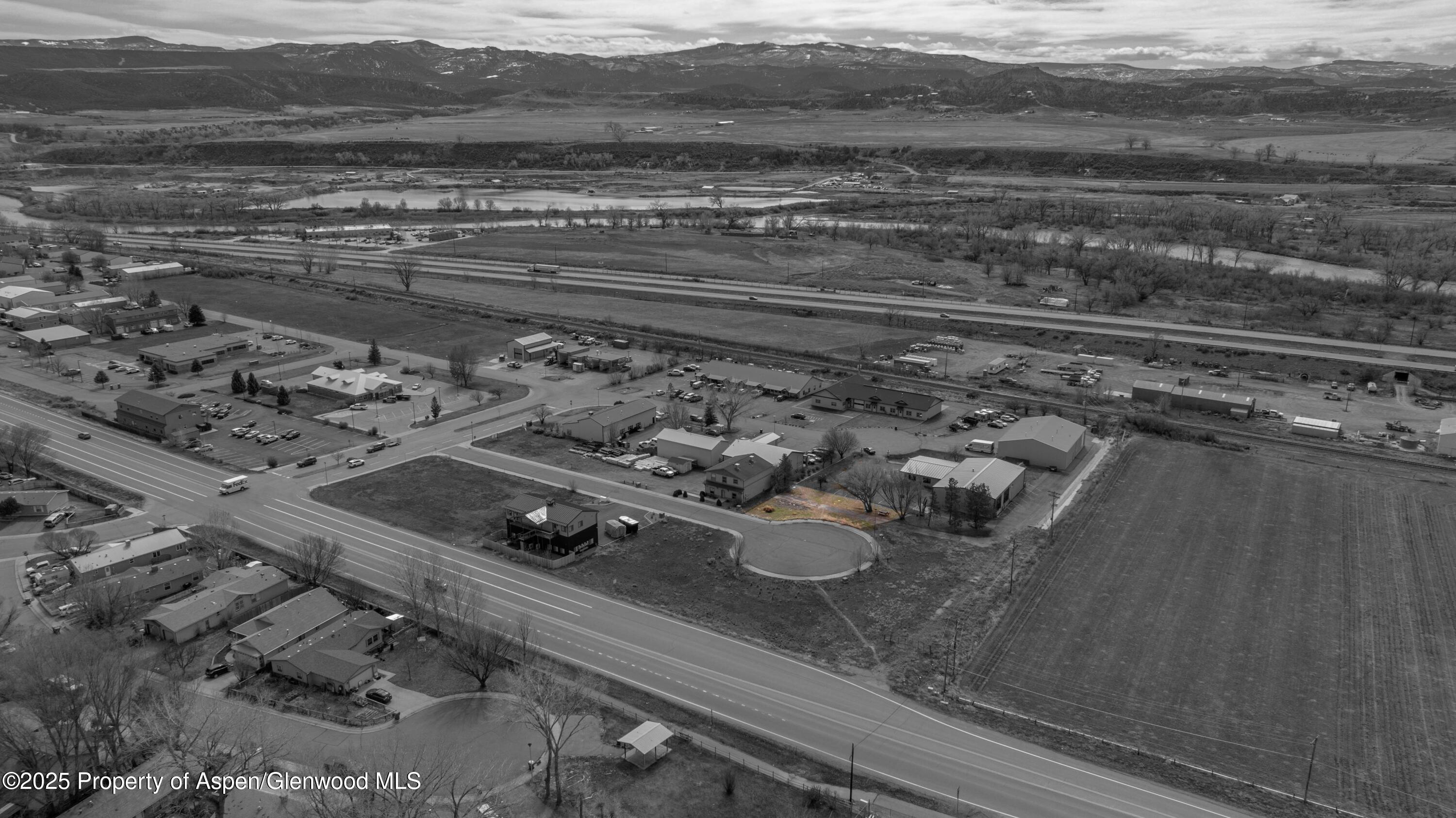 1813 Silver Spur Silt CO 81652