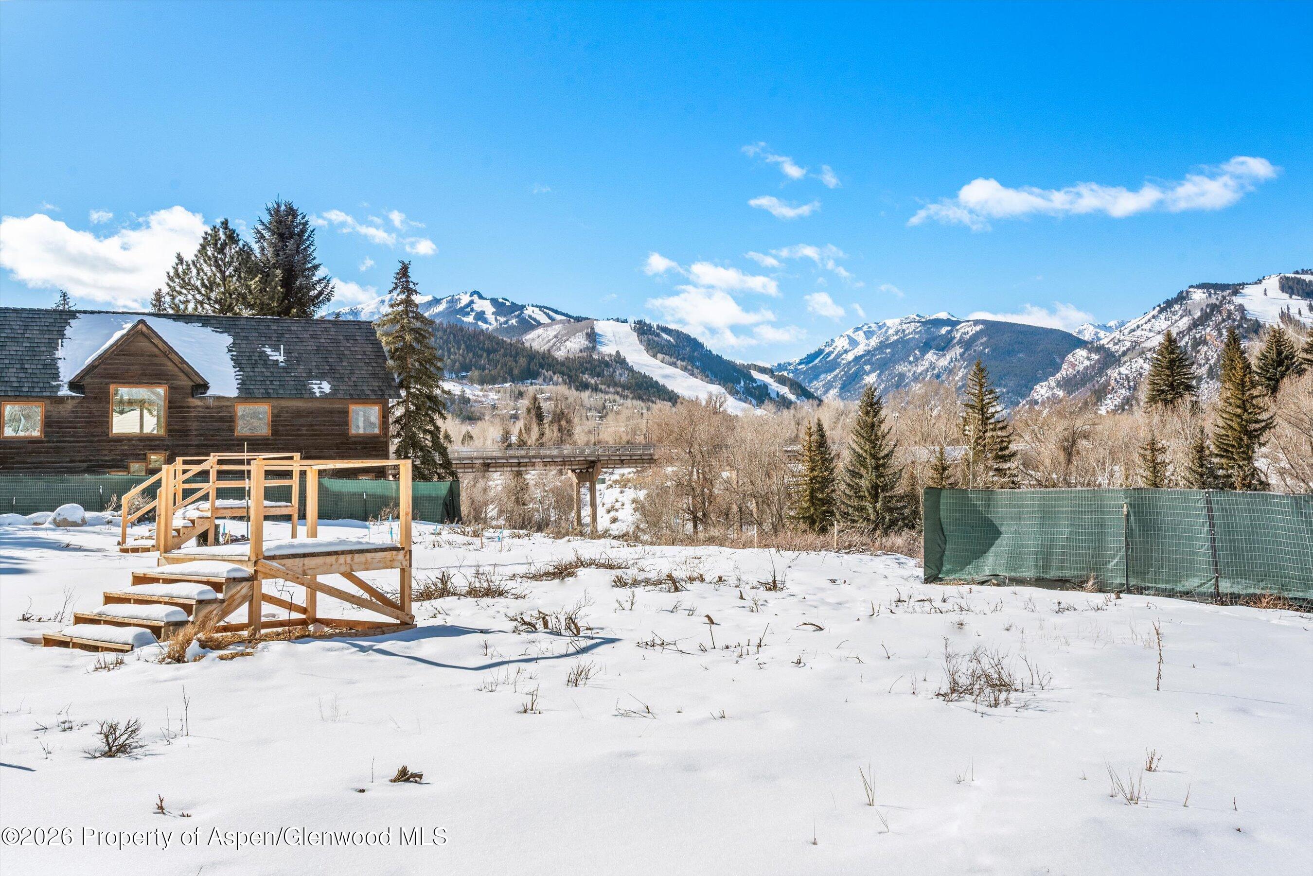 965 & 969 W Smuggler Street Aspen CO 81611