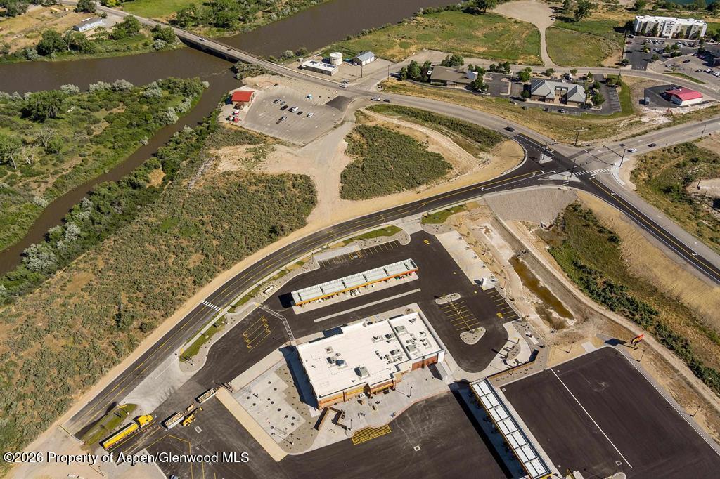 115 & 101 E Cardinal Way Parachute CO 81635