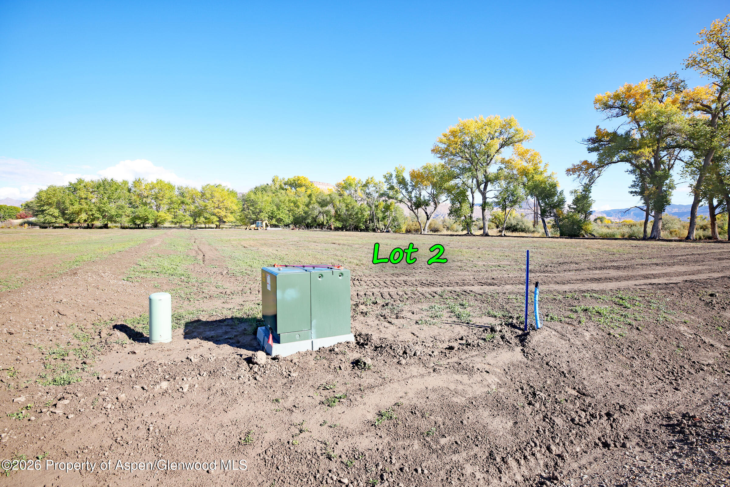 498 33 1/2 Road Clifton CO 81520