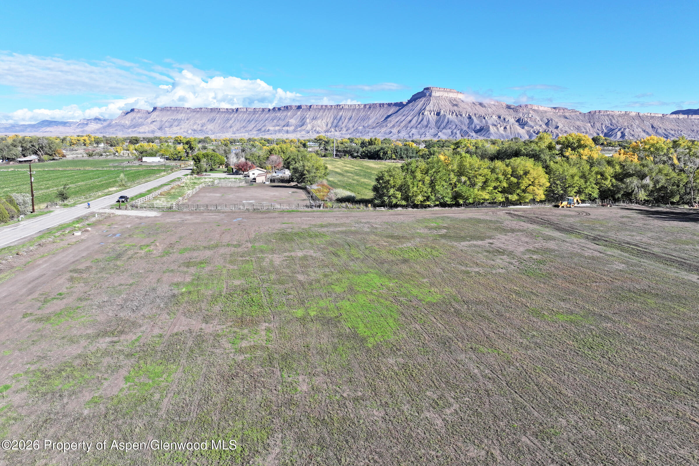498 33 1/2 Road Clifton CO 81520