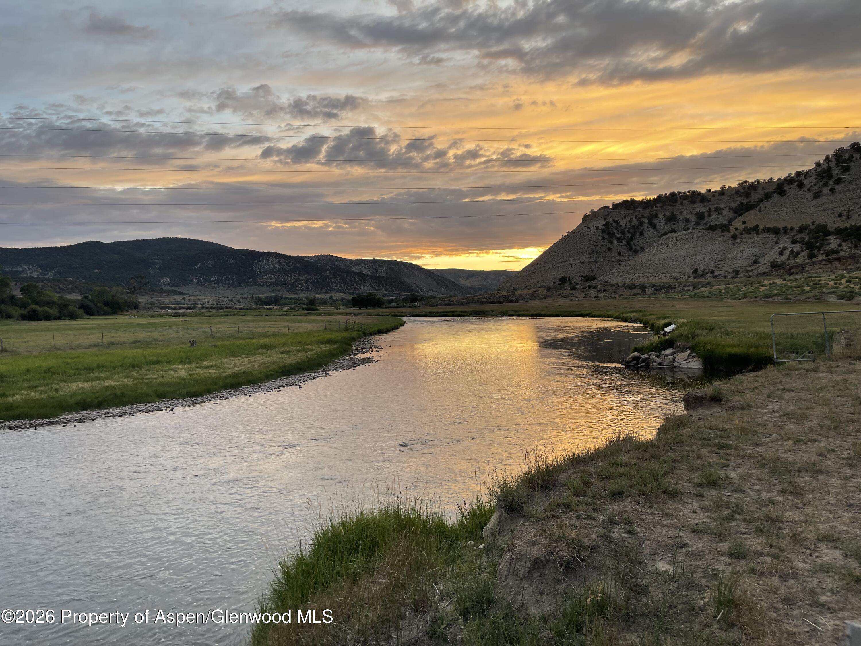 Meeker CO, 65061 Highway 64