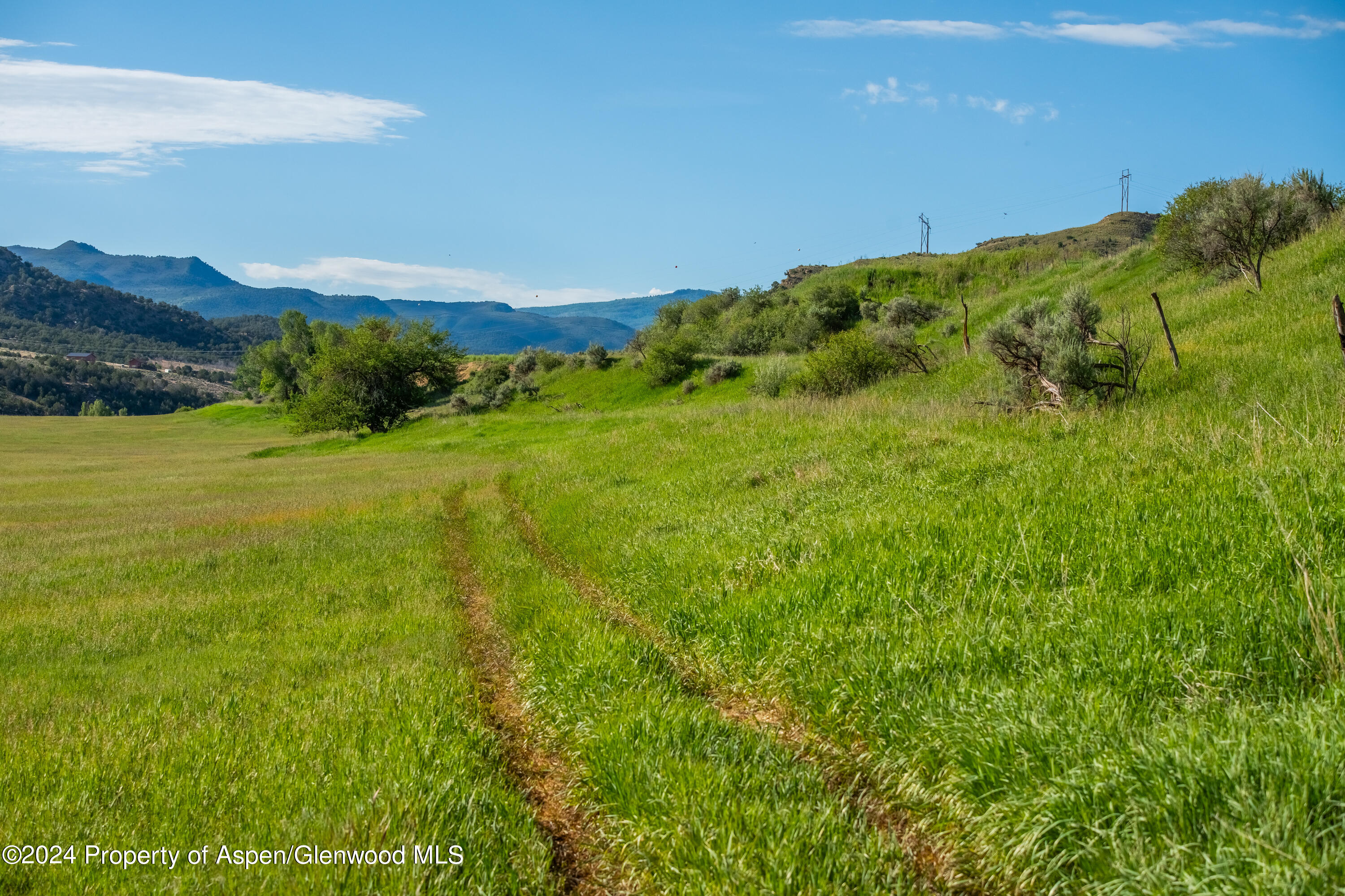 584 County Road 331 Silt CO 81652