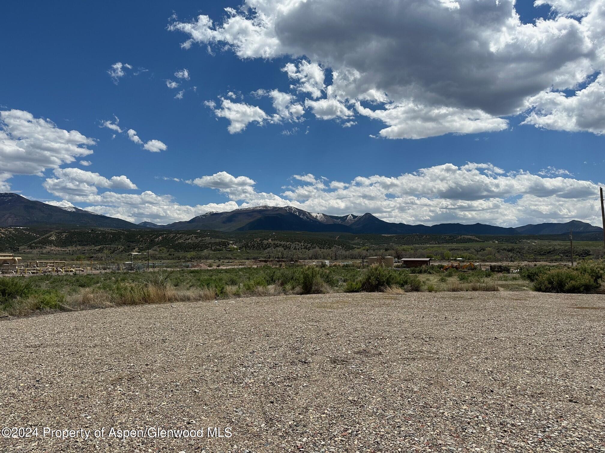 260 Buds Way Parachute CO 81635