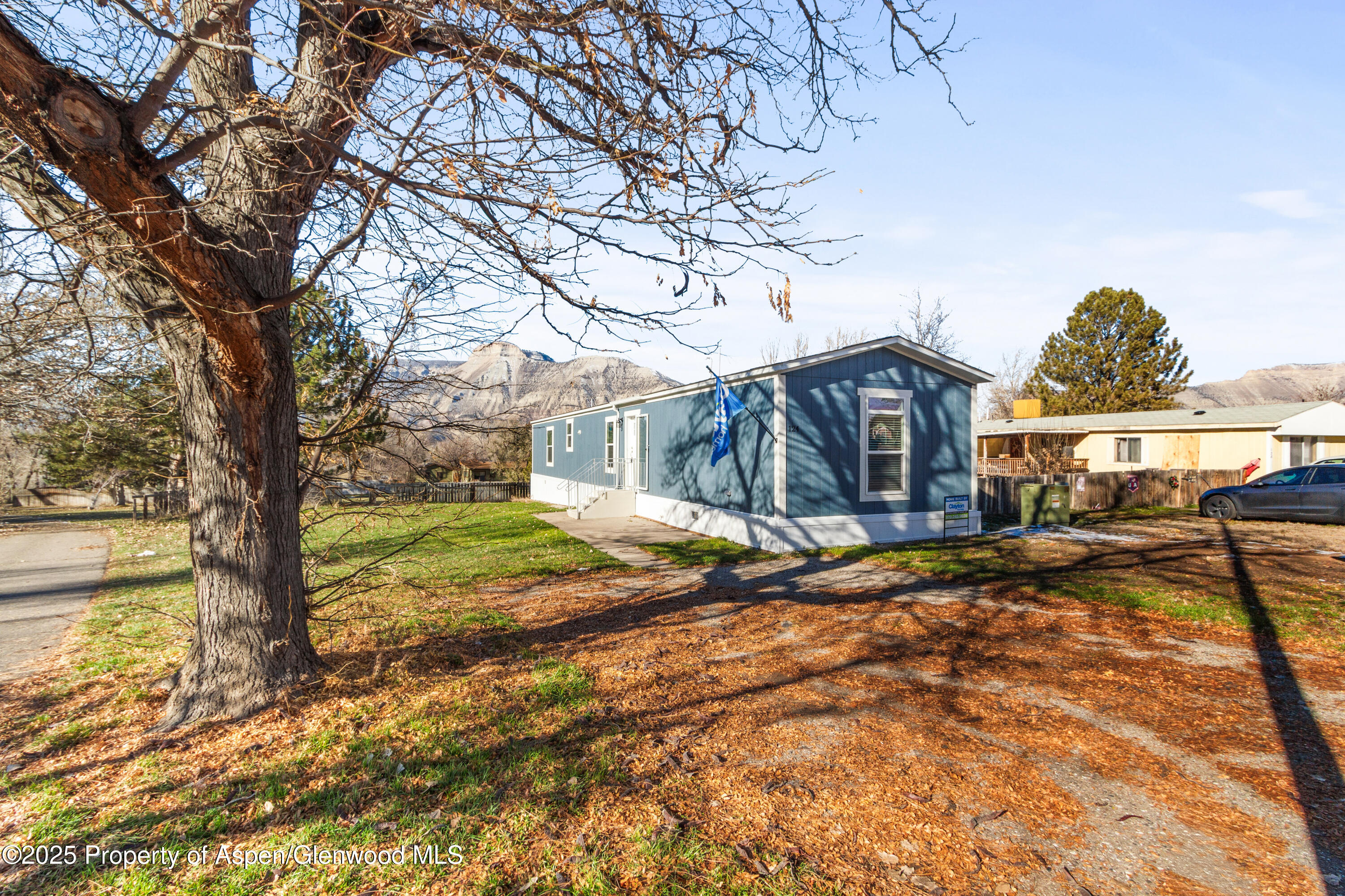 124 W Carson Circle Parachute CO 81635