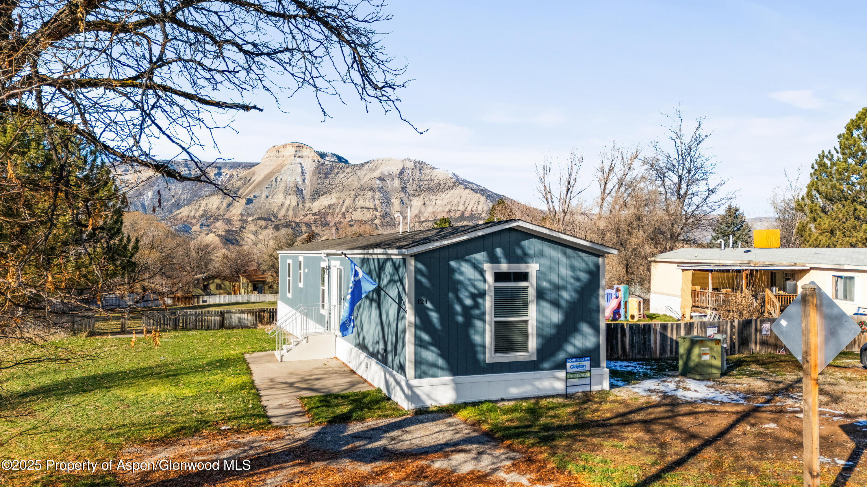 124 W Carson Circle Parachute CO 81635