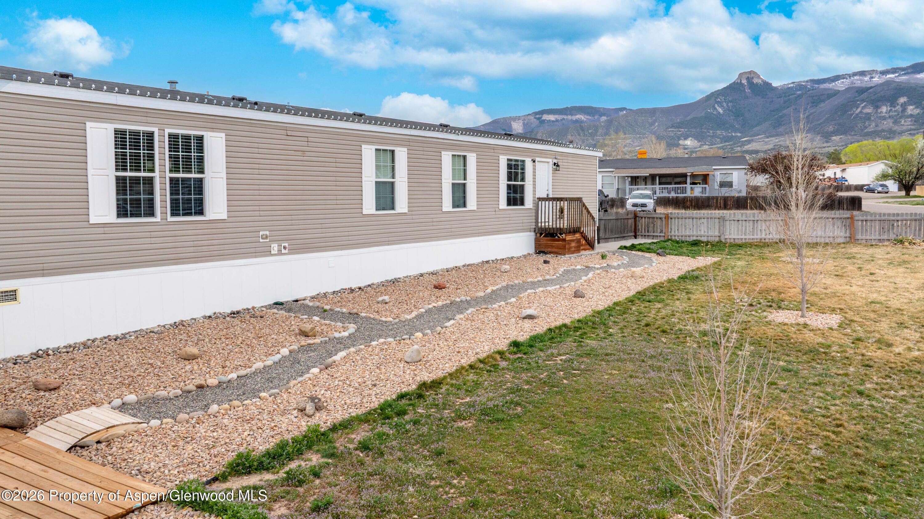 11 Silverton Place Parachute CO 81635