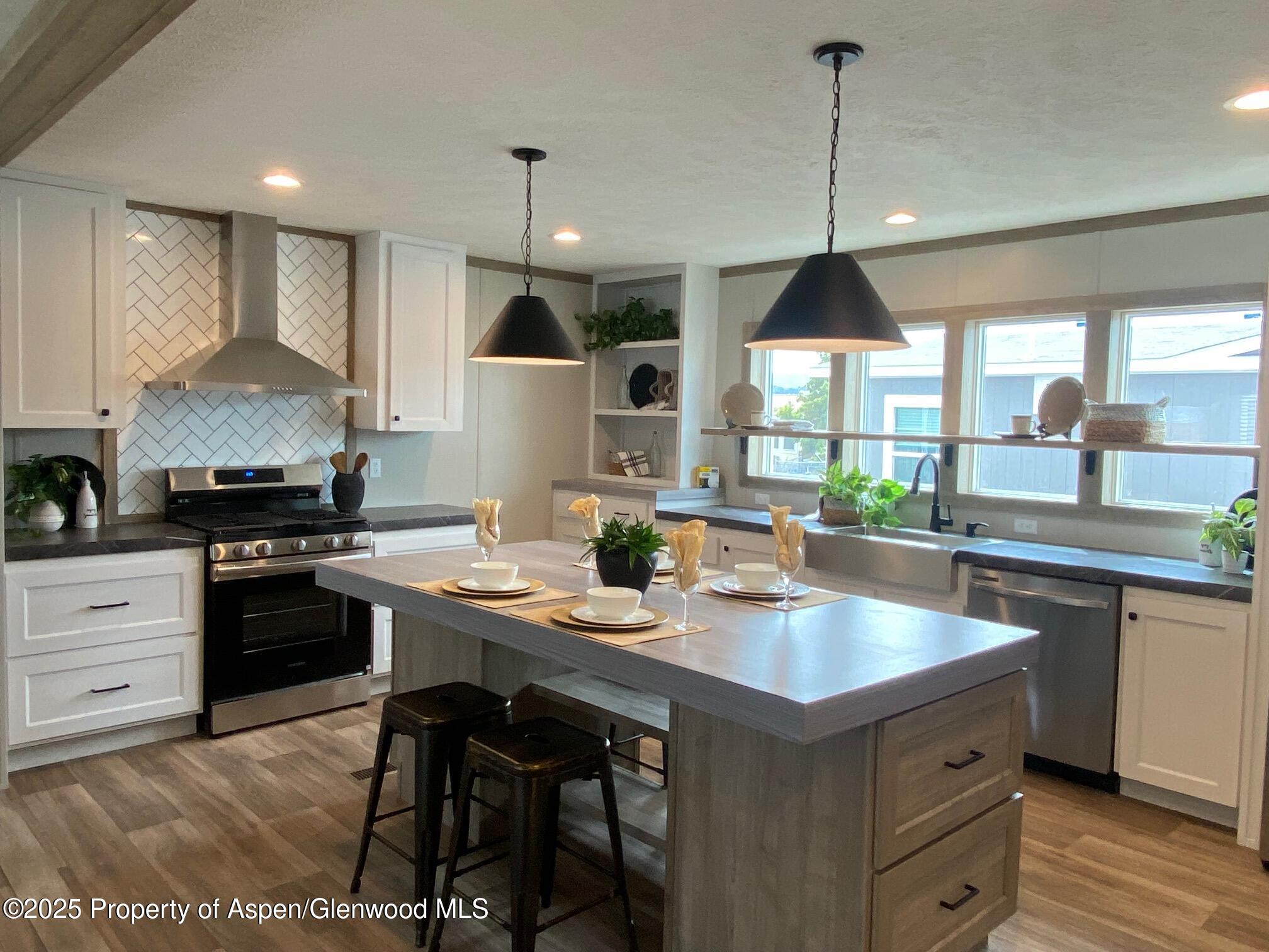 200 W 20th Street Rifle CO 81650