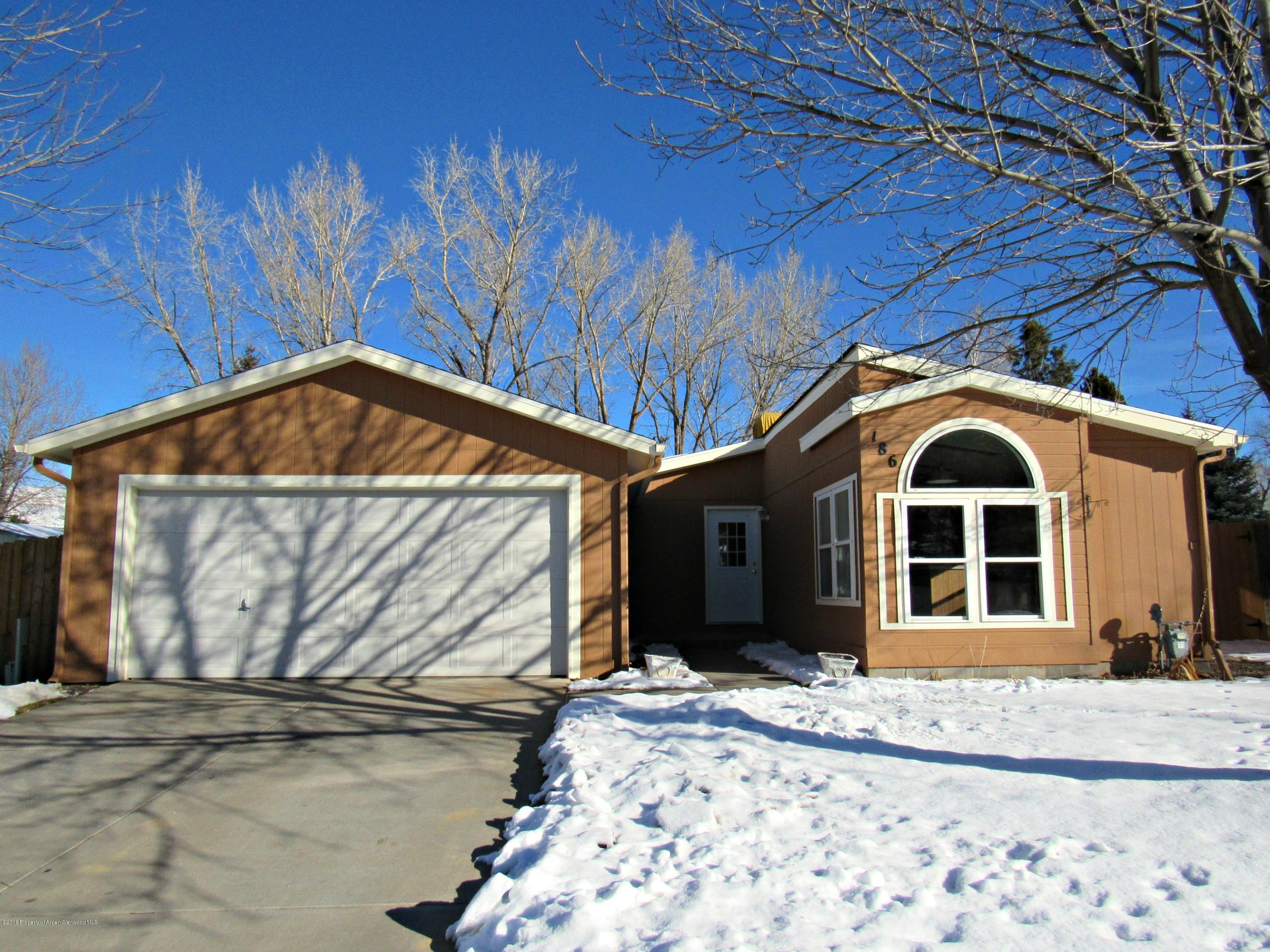 186 E Tamarack Circle Parachute CO 81635