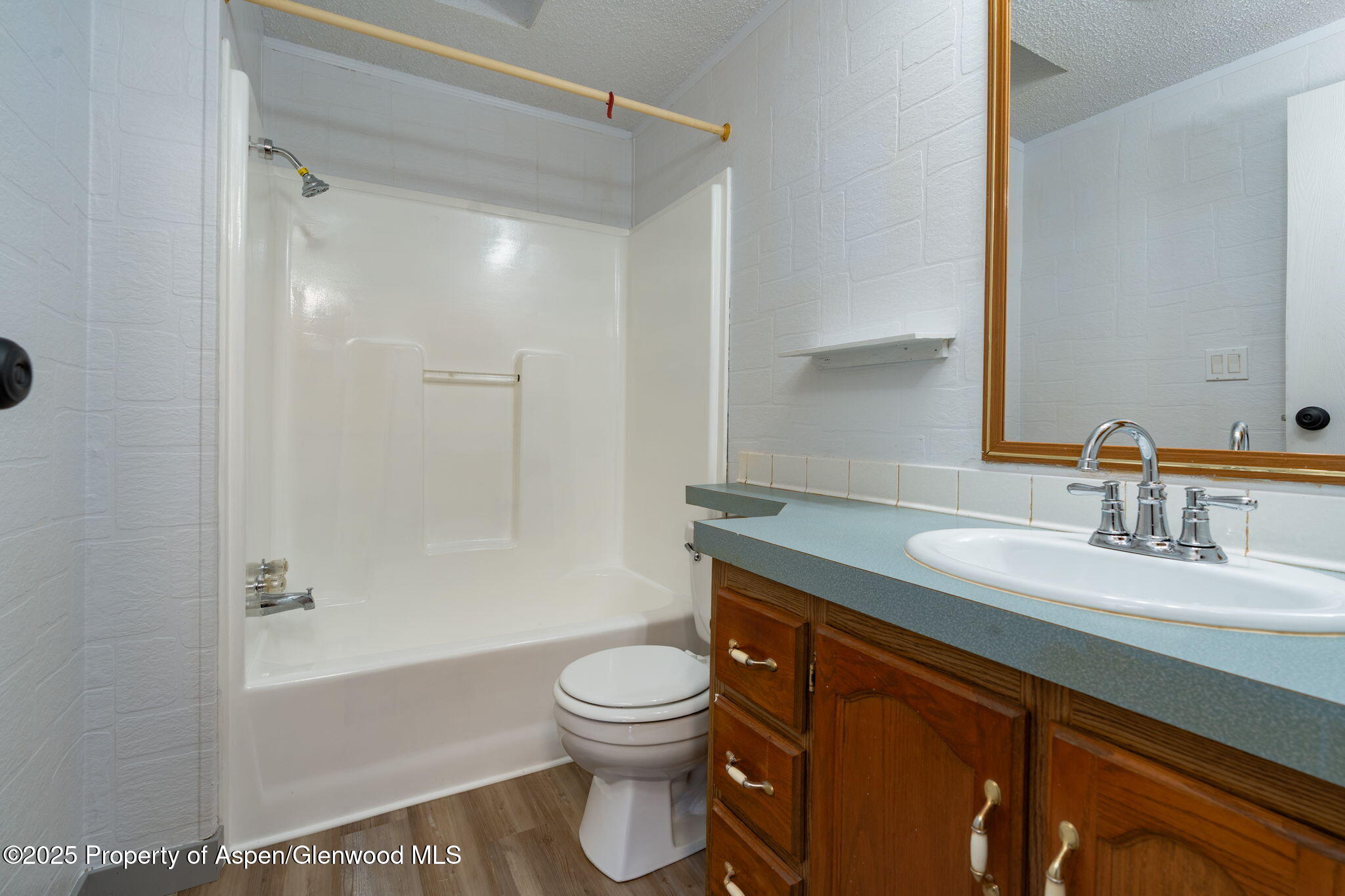 73 Silver Queen Circle Parachute CO 81635