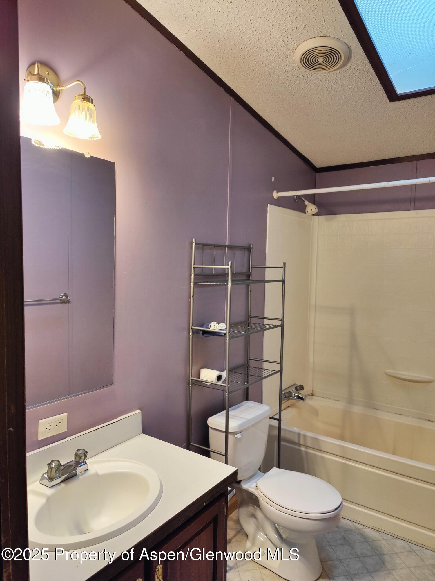 200 W 20th Street Rifle CO 81650