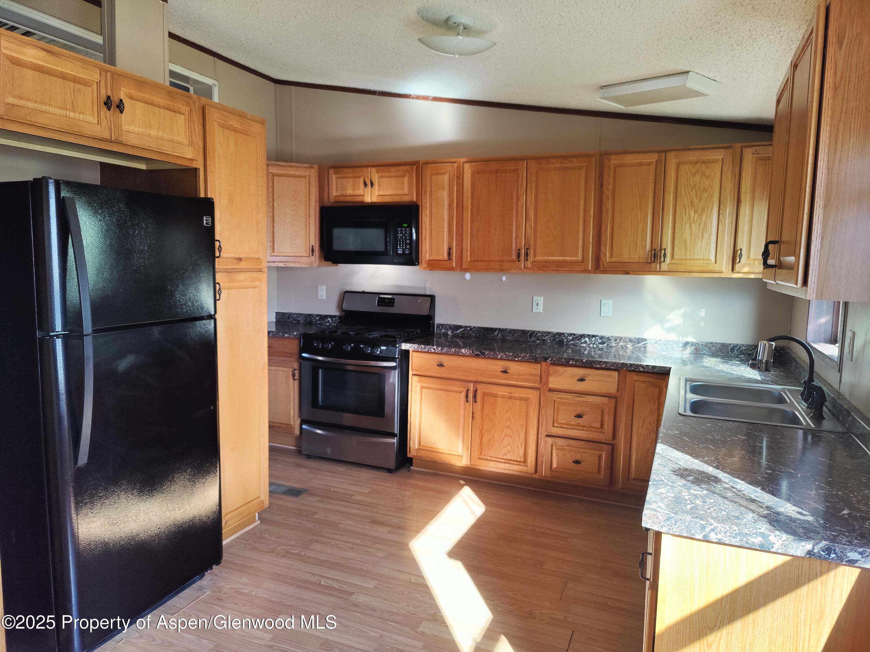 200 W 20th Street Rifle CO 81650