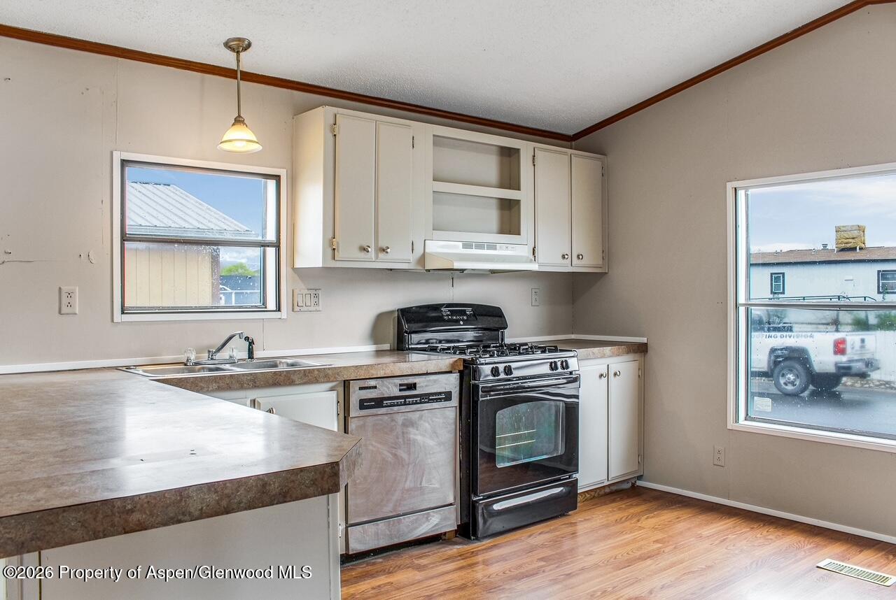 200 W 20th Street Rifle CO 81650