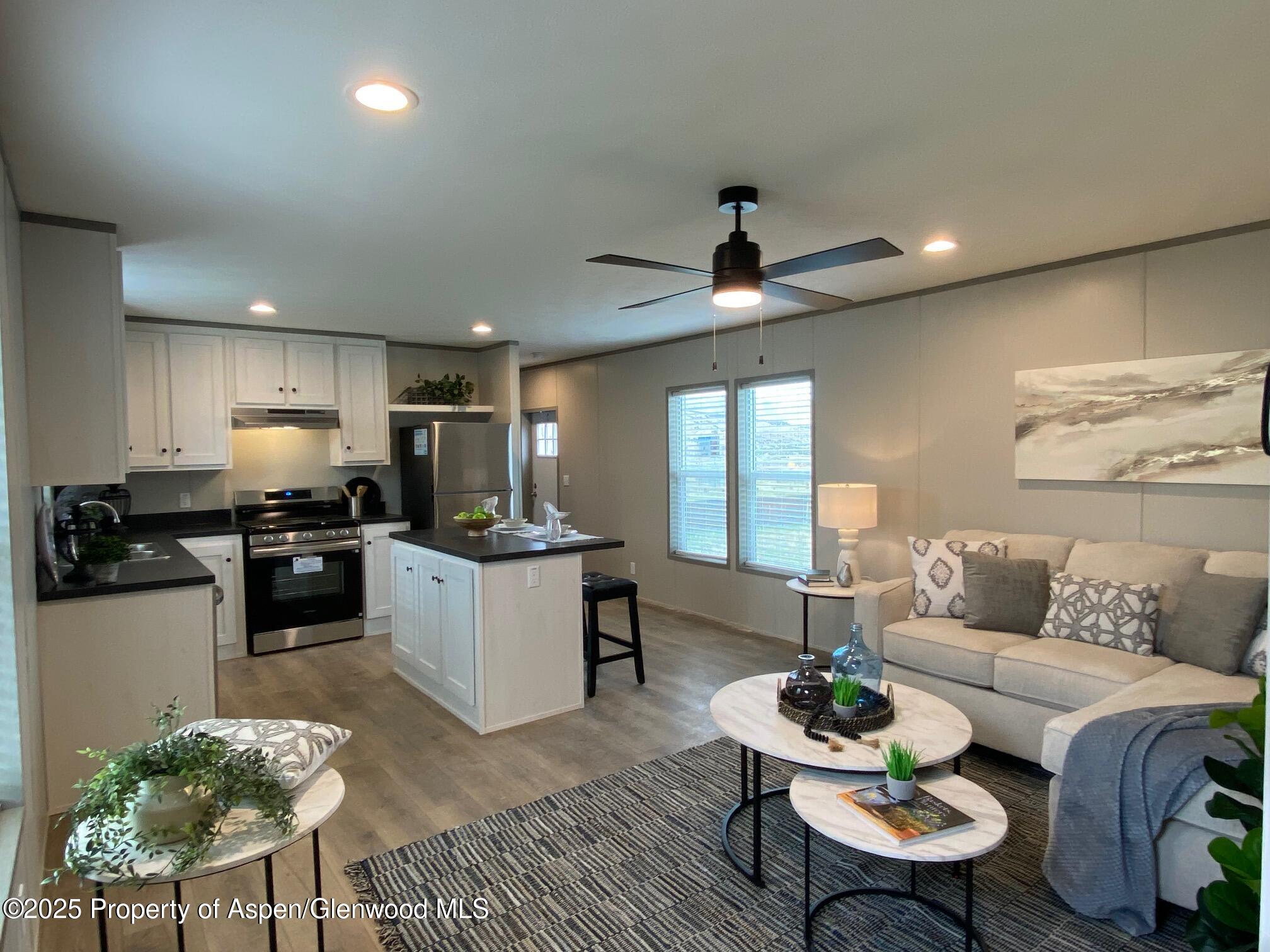 128 Horizon Circle Parachute CO 81635