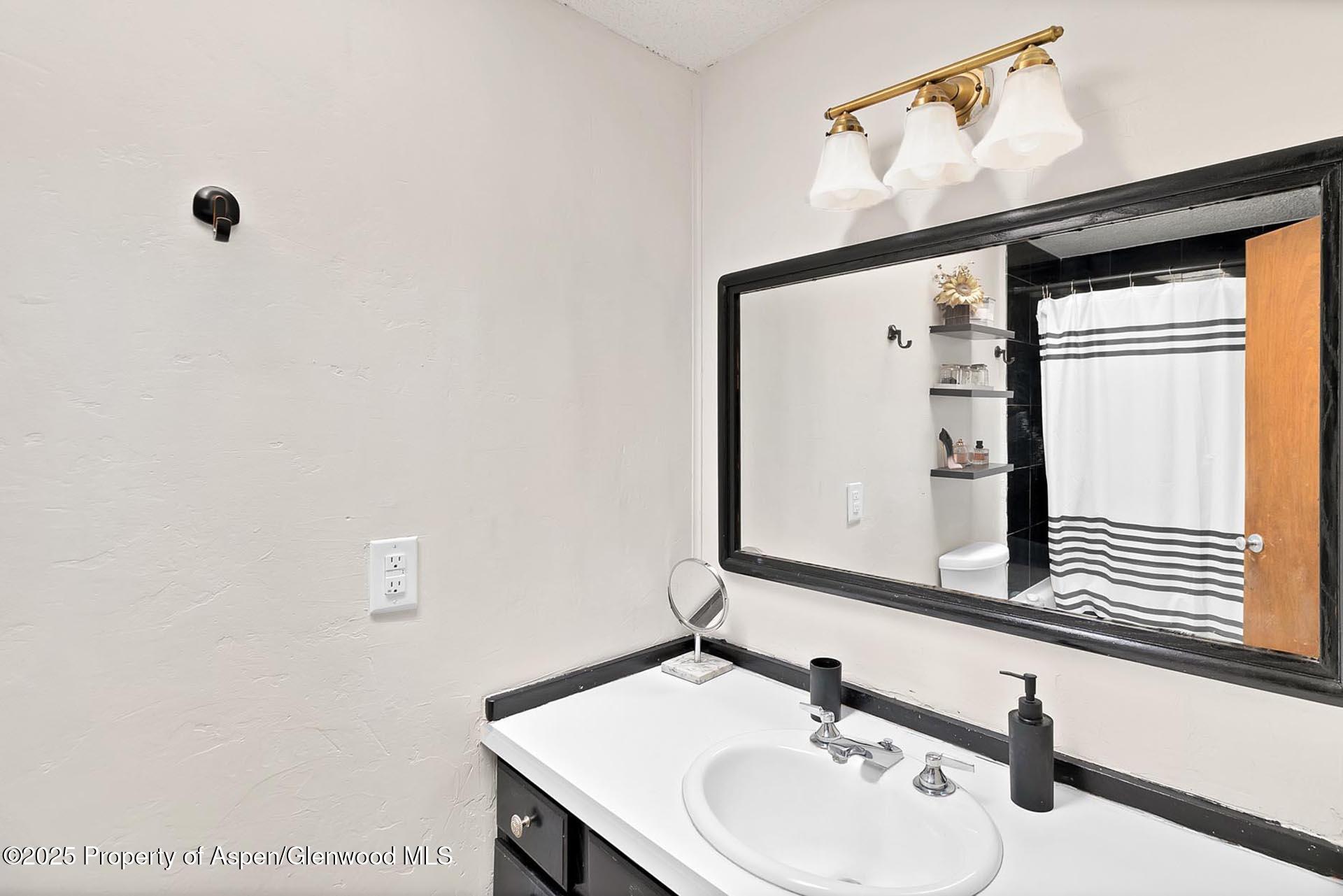 5387 County Road 154 Glenwood Springs CO 81601