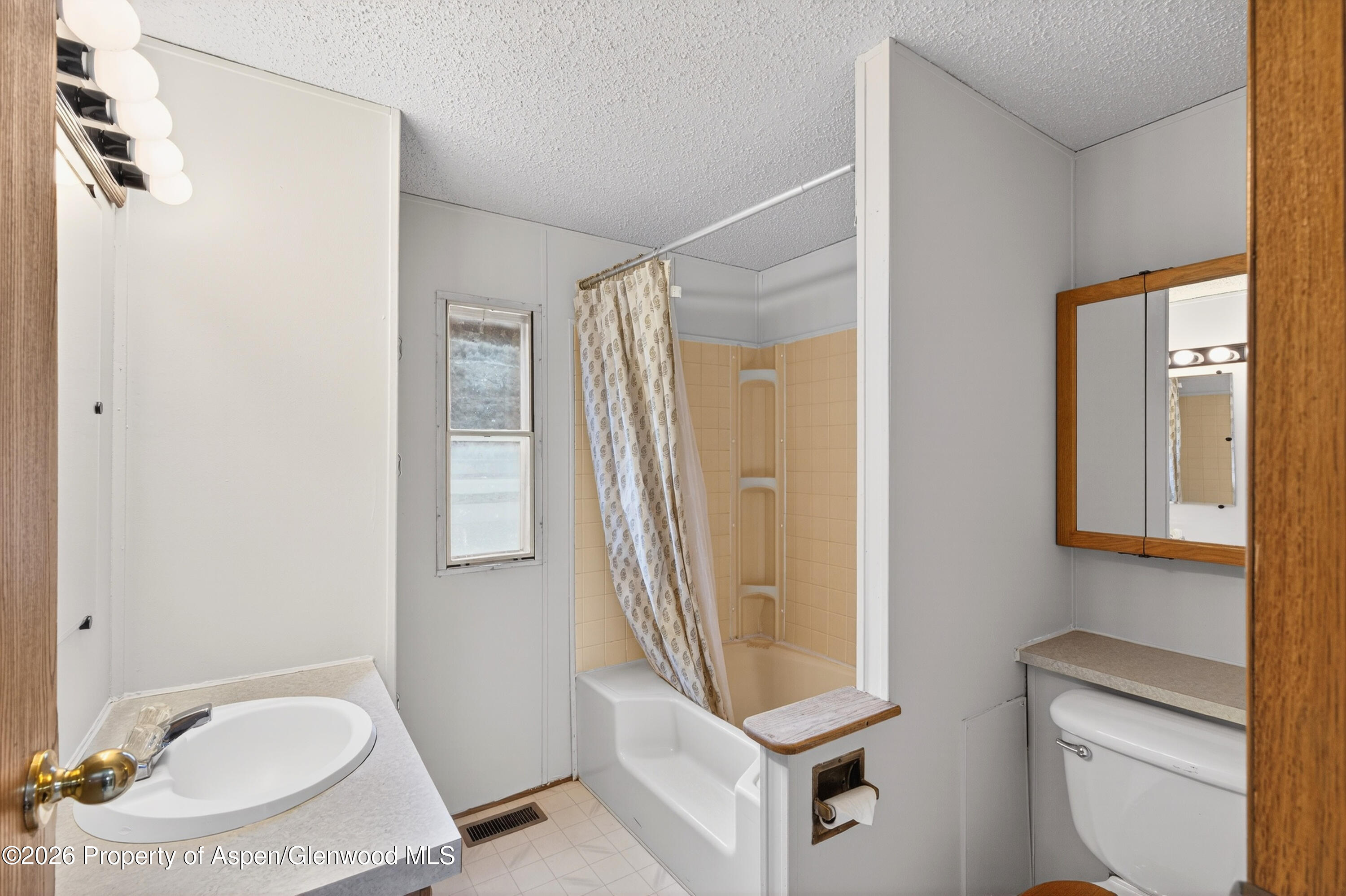 5033 County Road 335 New Castle CO 81647