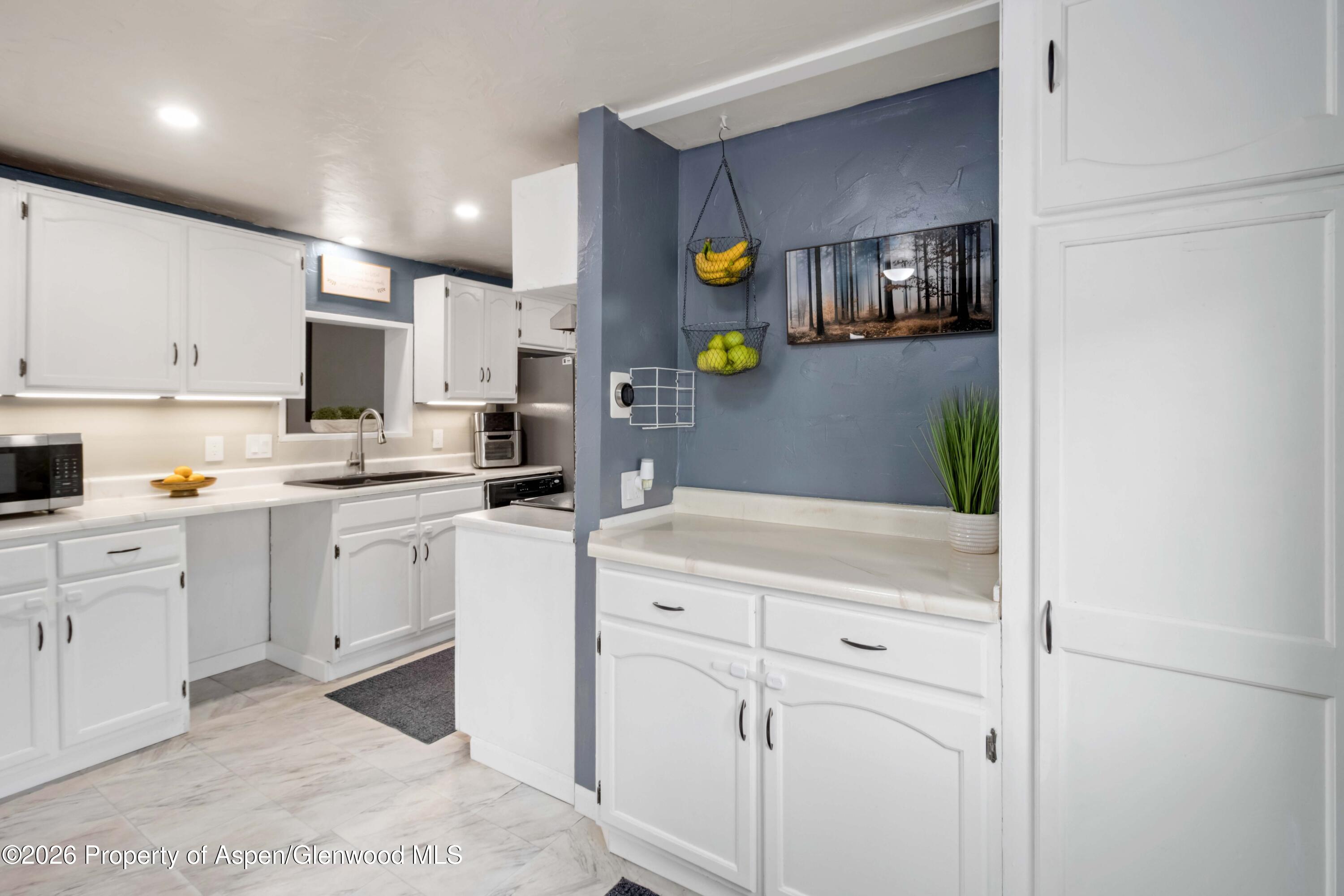 5033 County Road 335 New Castle CO 81647