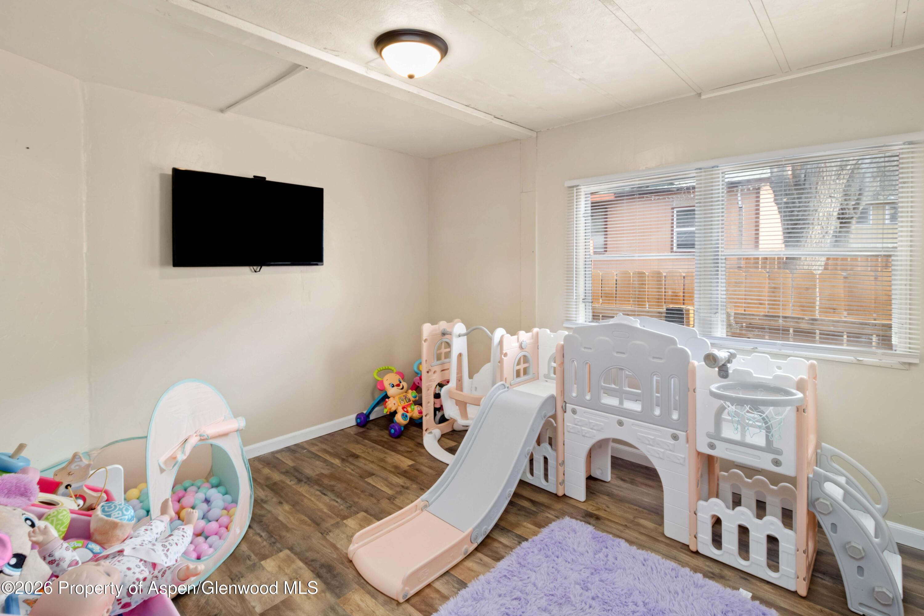 5033 County Road 335 New Castle CO 81647