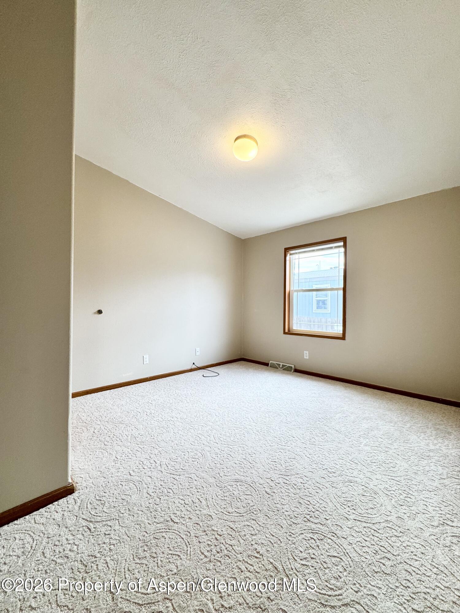 33 Silverton Place Parachute CO 81635