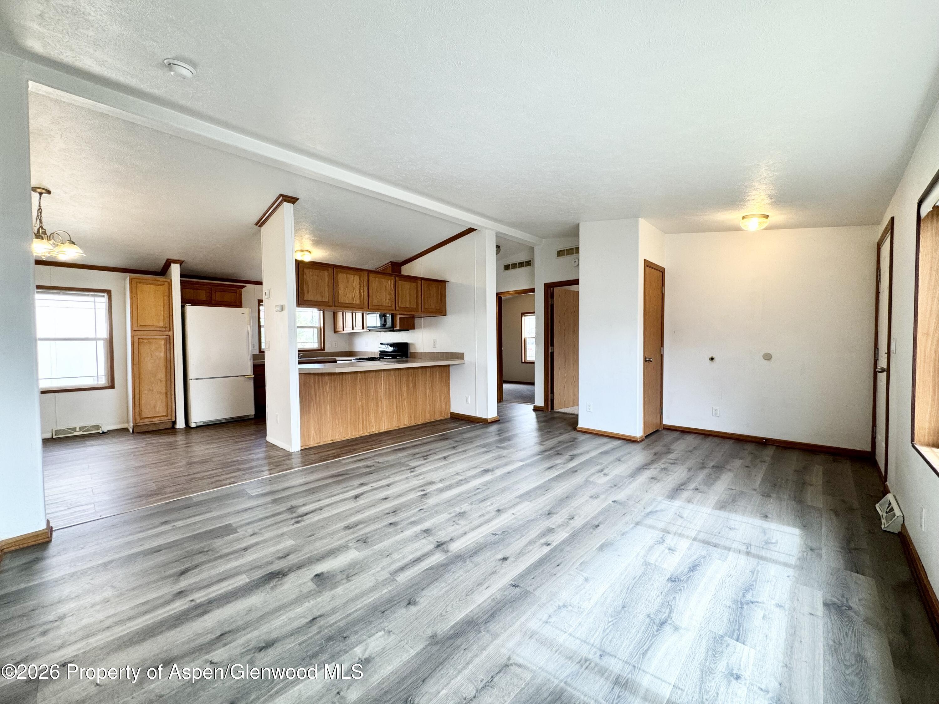 33 Silverton Place Parachute CO 81635