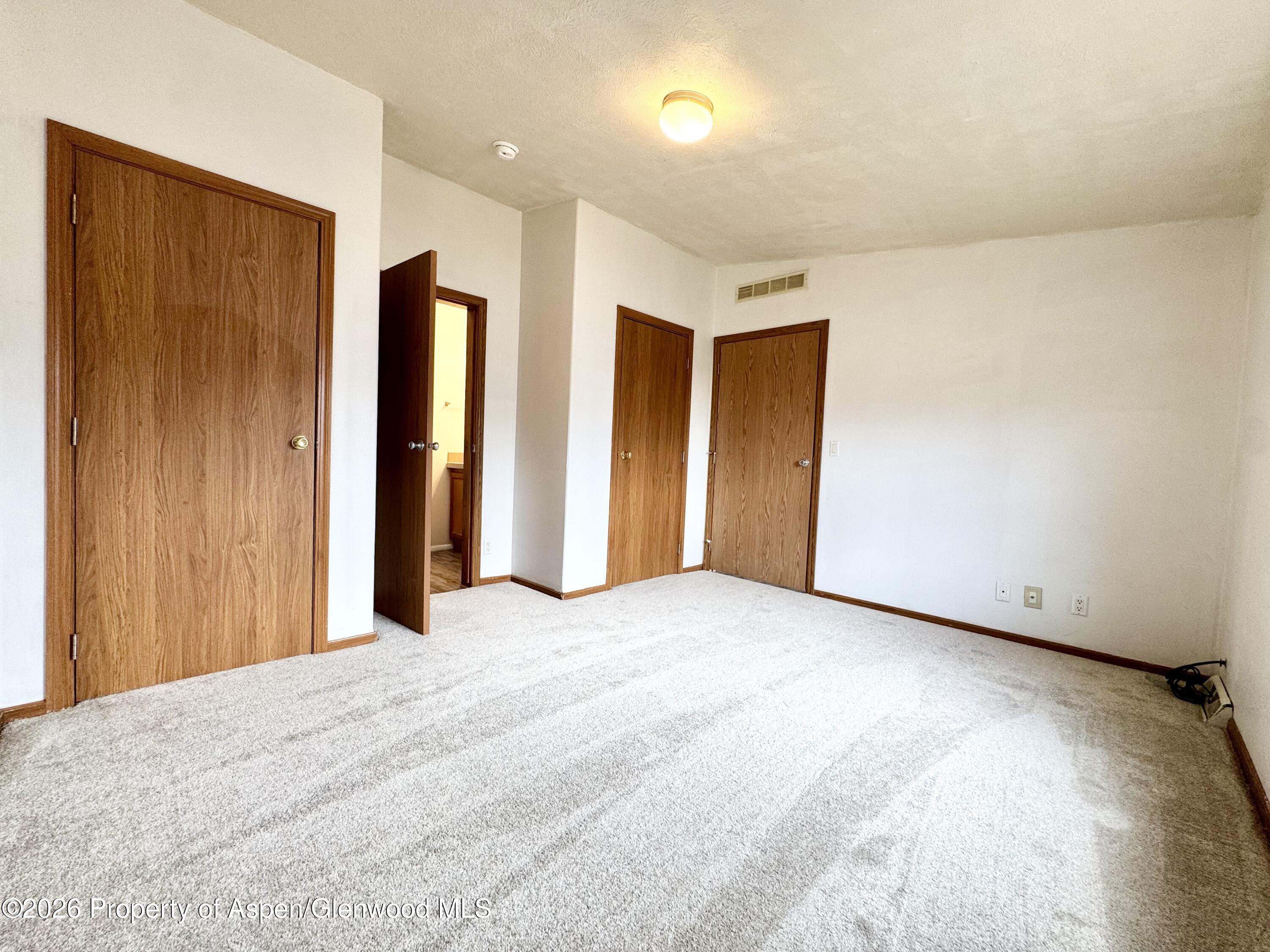 33 Silverton Place Parachute CO 81635