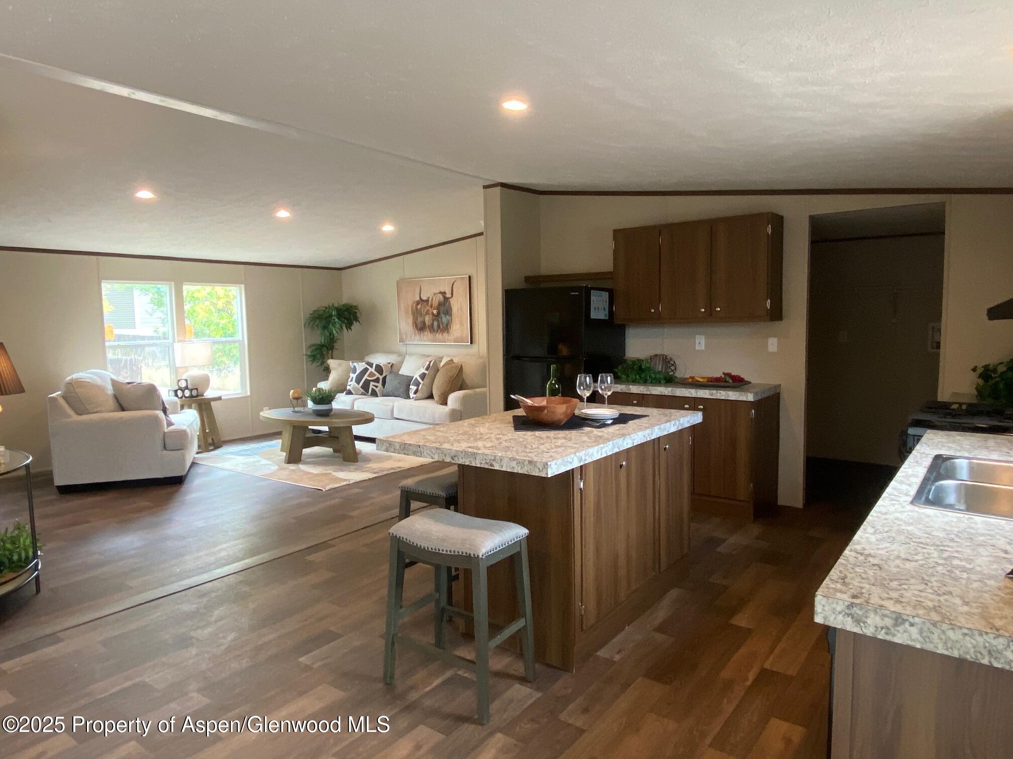 133 W Carson Circle Parachute CO 81635