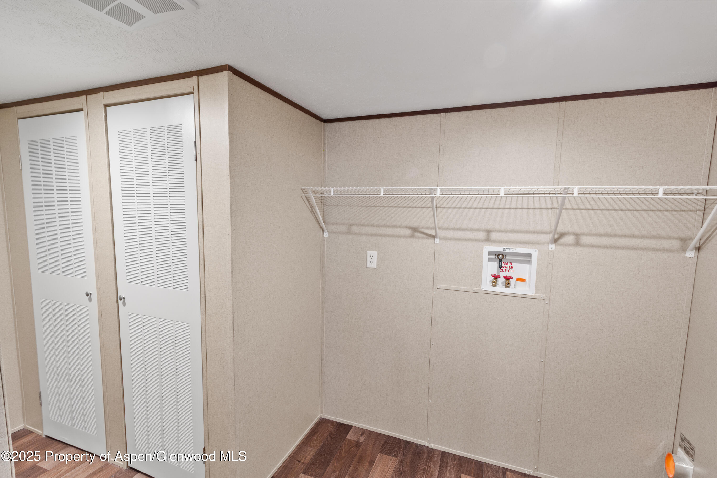 133 W Carson Circle Parachute CO 81635