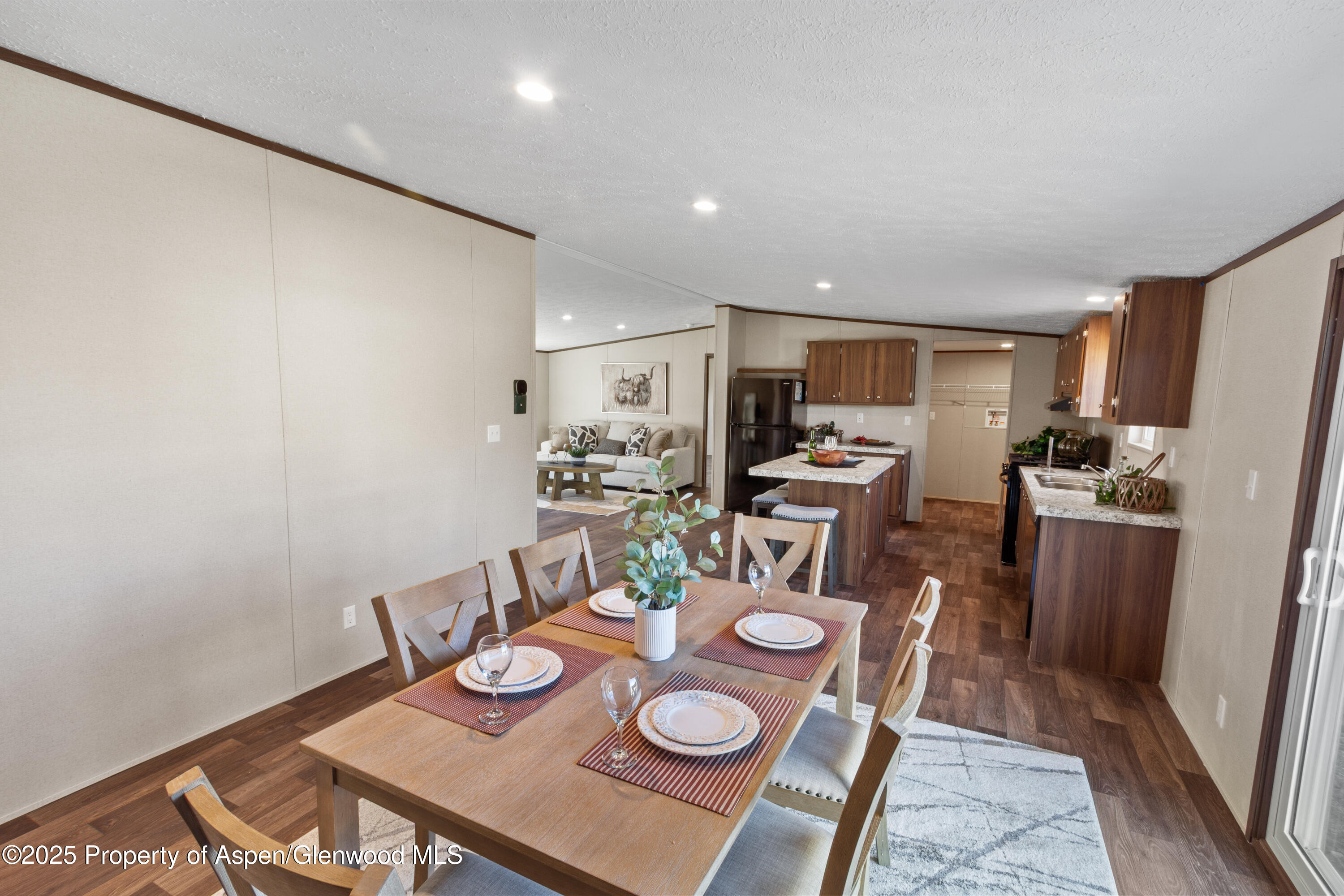 133 W Carson Circle Parachute CO 81635