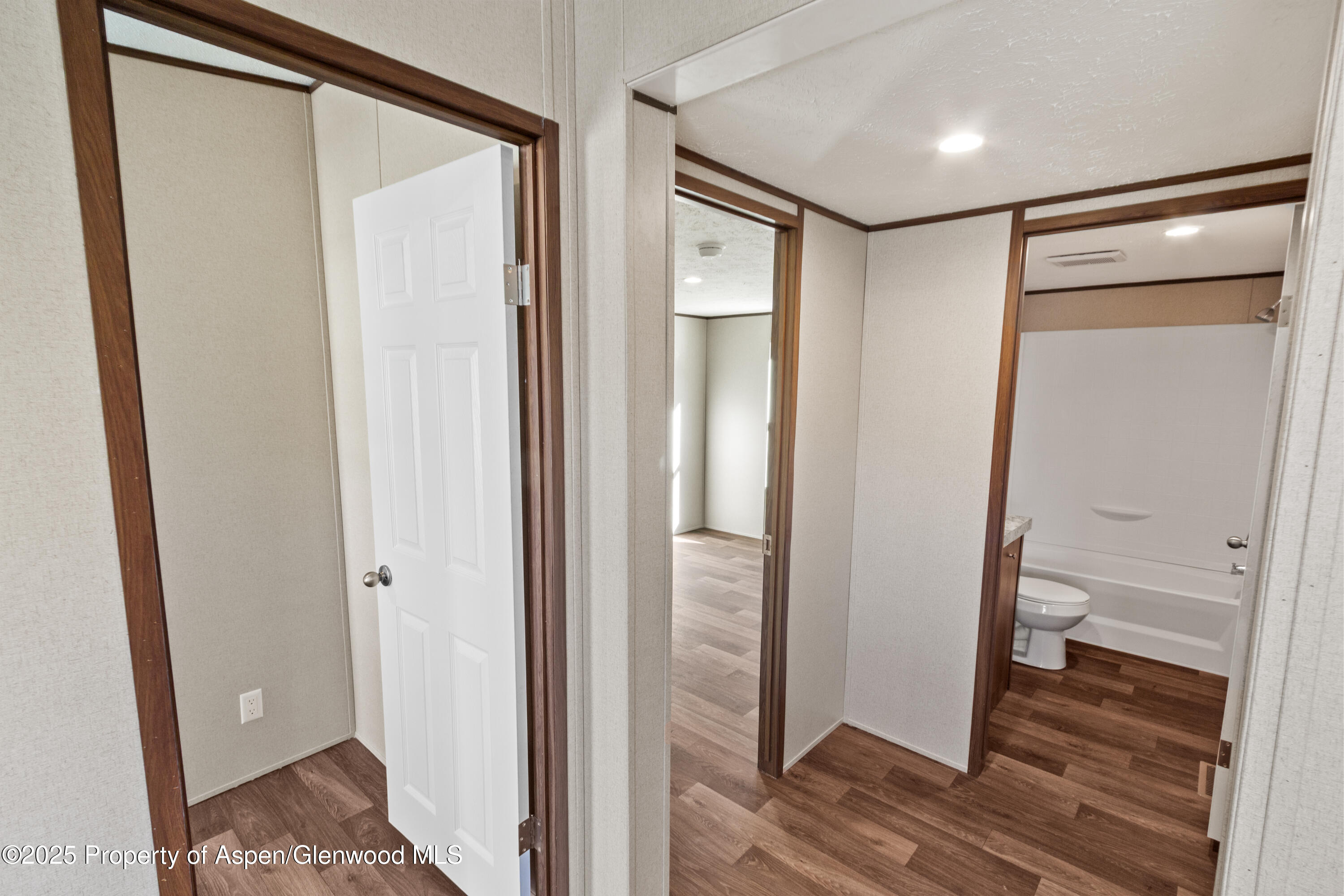 133 W Carson Circle Parachute CO 81635