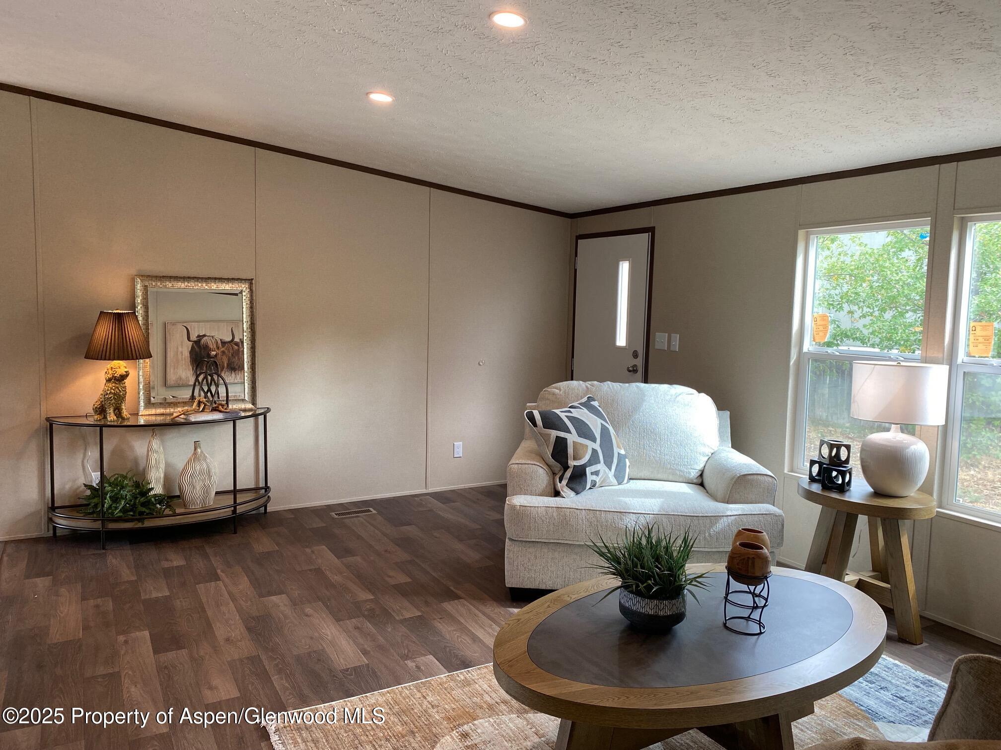 133 W Carson Circle Parachute CO 81635