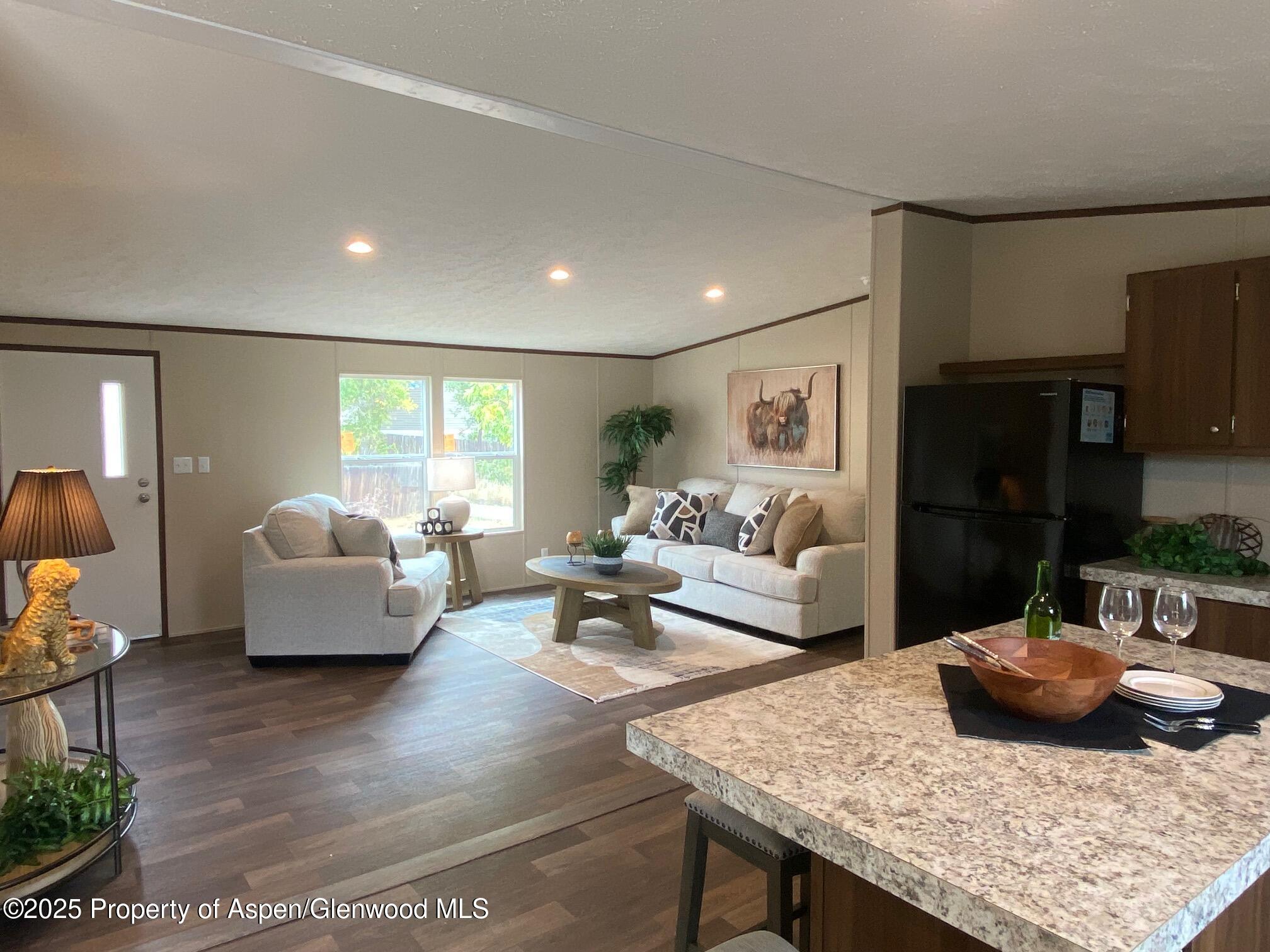 133 W Carson Circle Parachute CO 81635