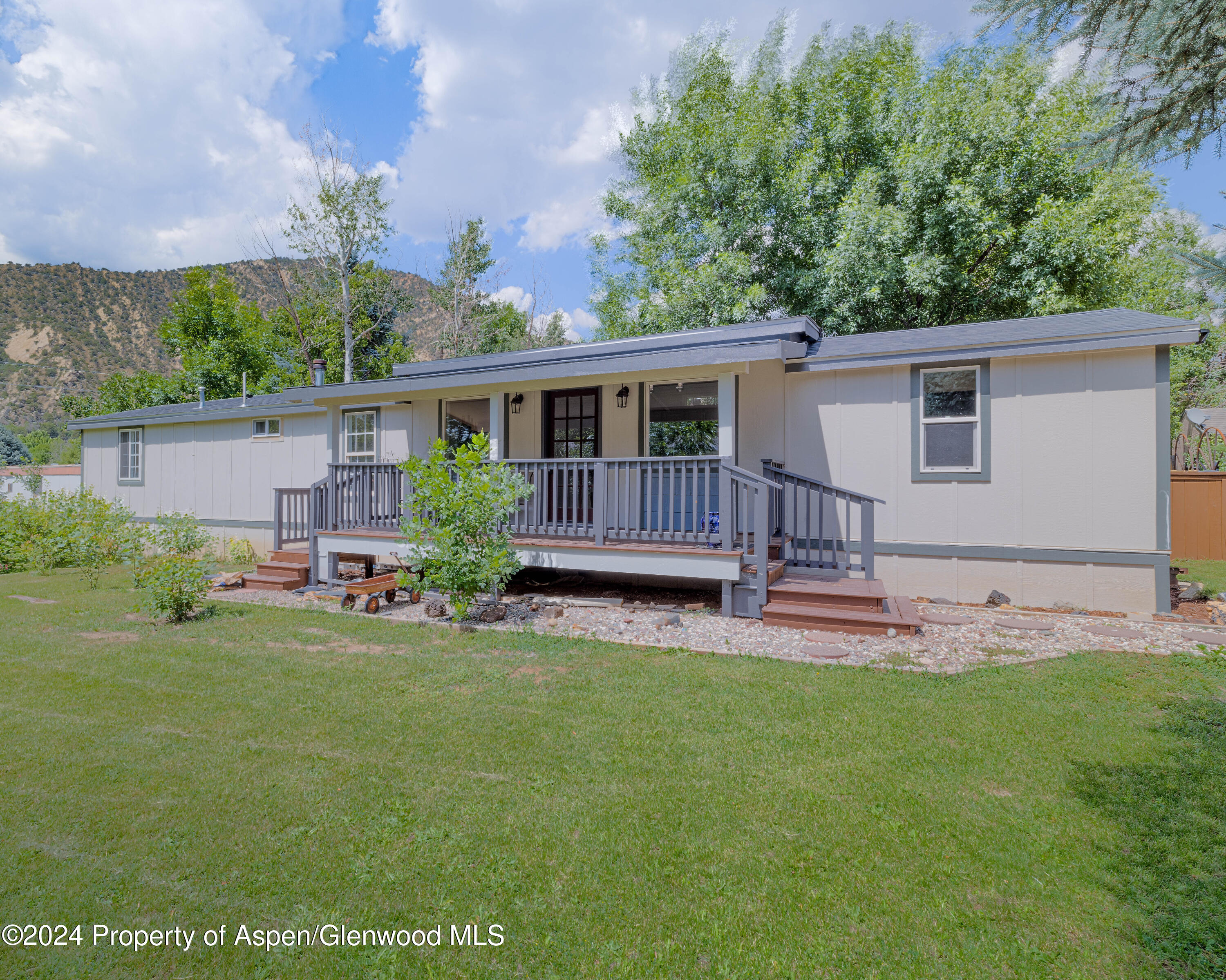 5033 County Road 335 New Castle CO 81647