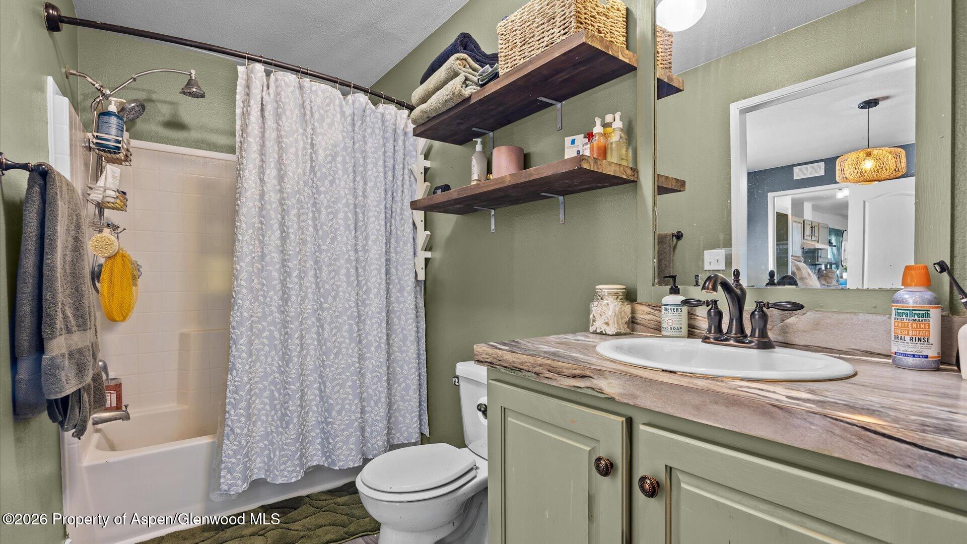 143 N 7th Street New Castle CO 81647