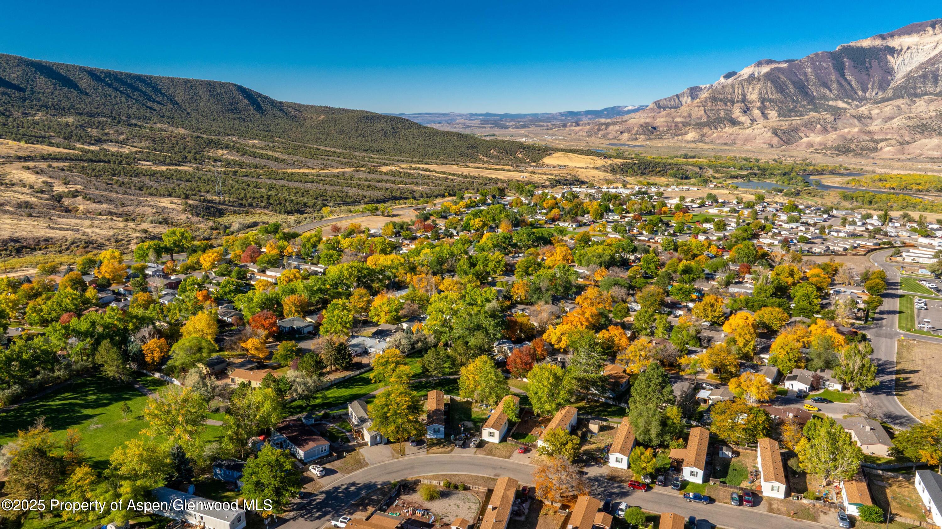 116 Iron Wedge Circle Parachute CO 81635